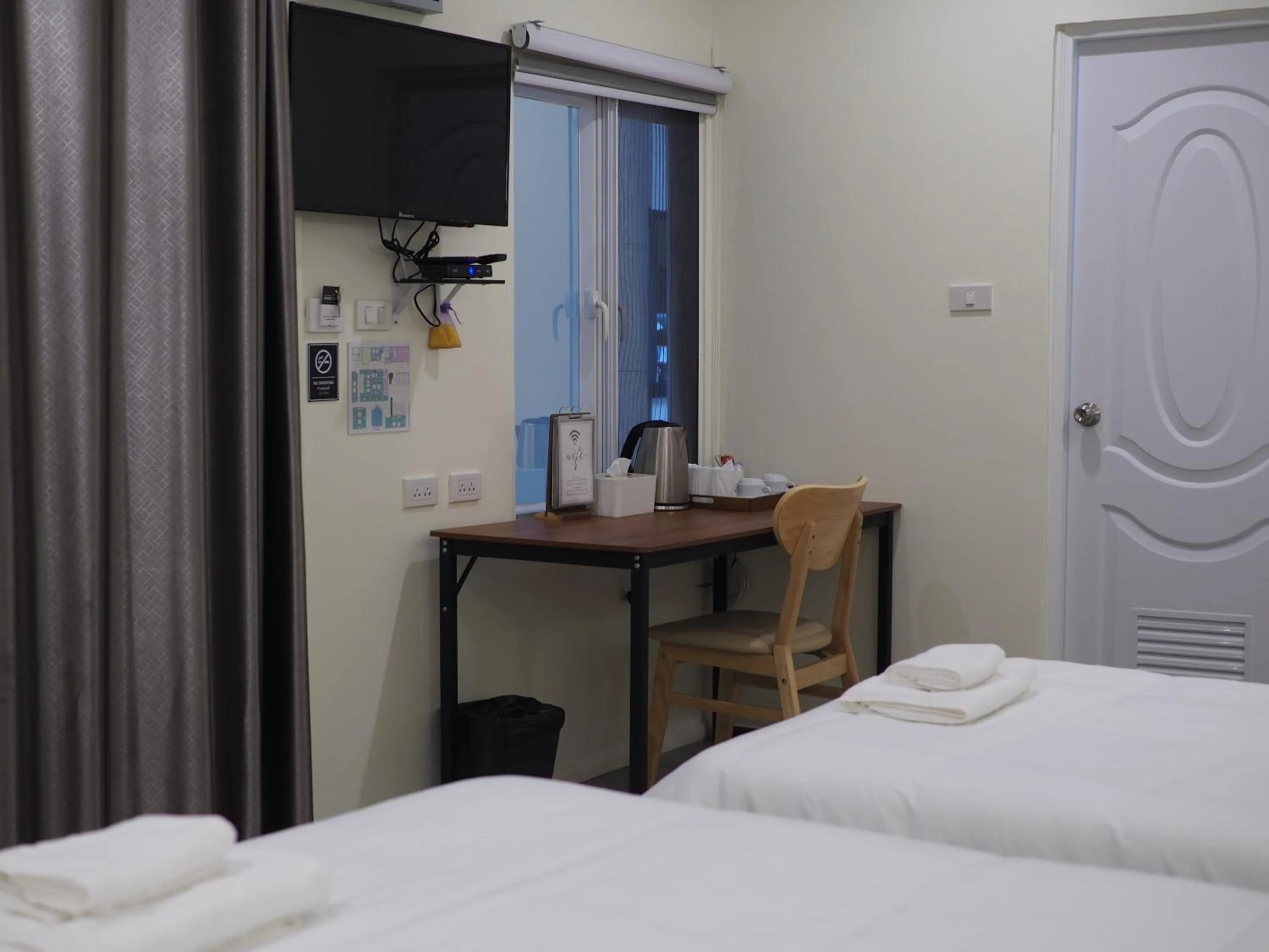 Bed in Mangoes Pattaya