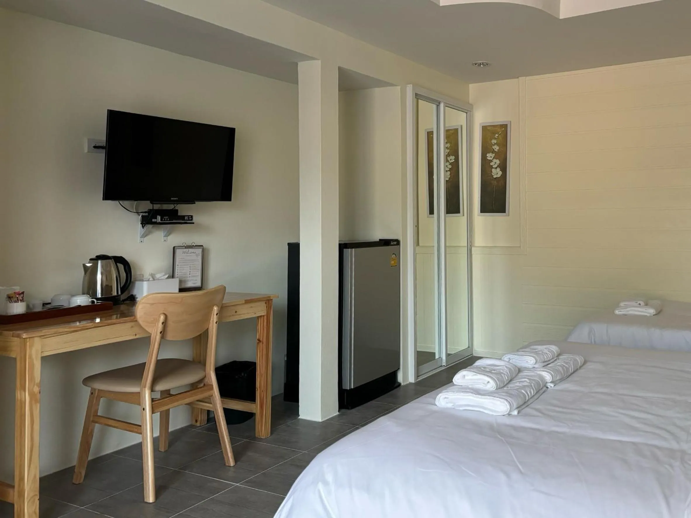 Bed in Mangoes Pattaya