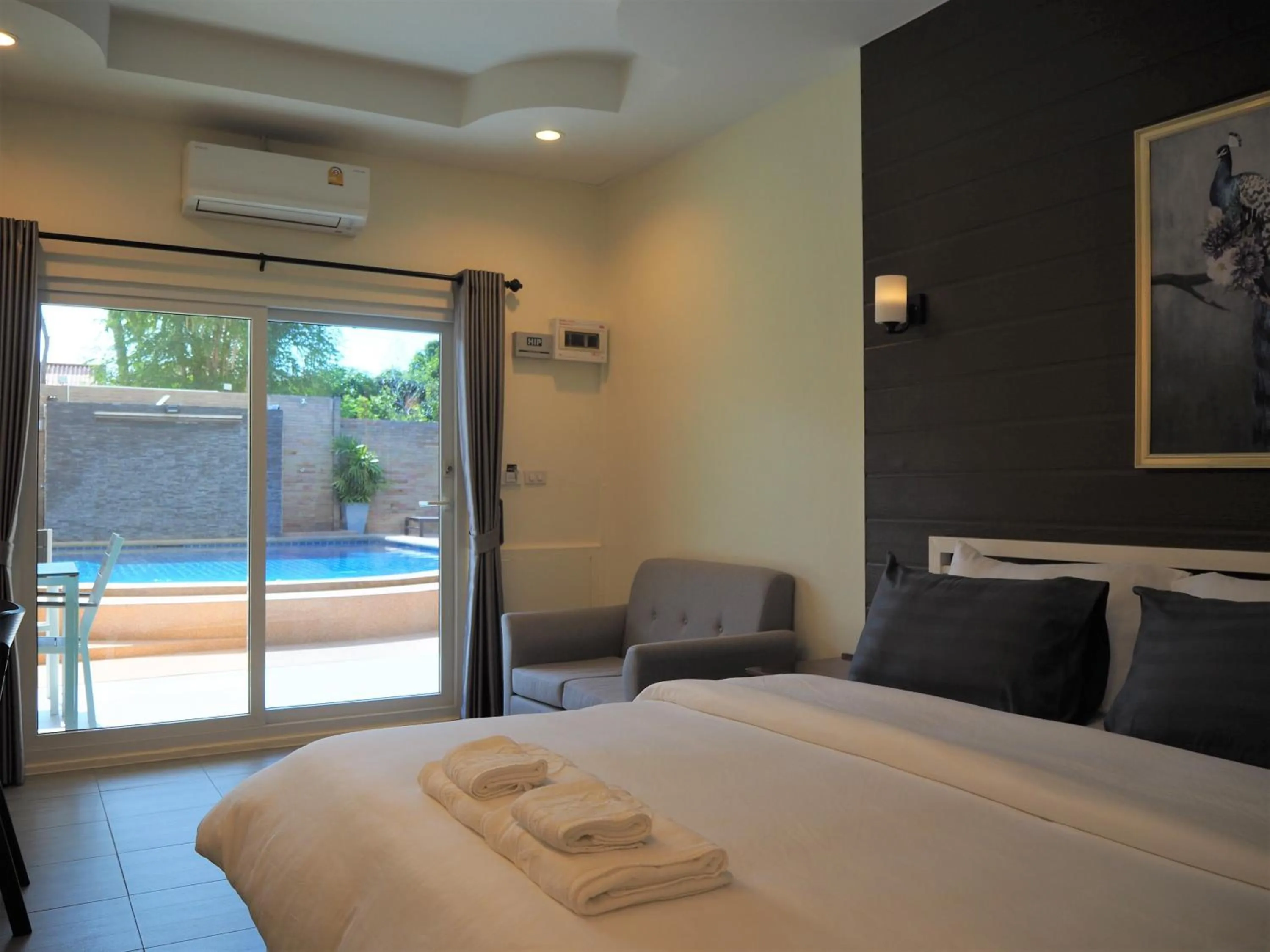 Bed in Mangoes Pattaya