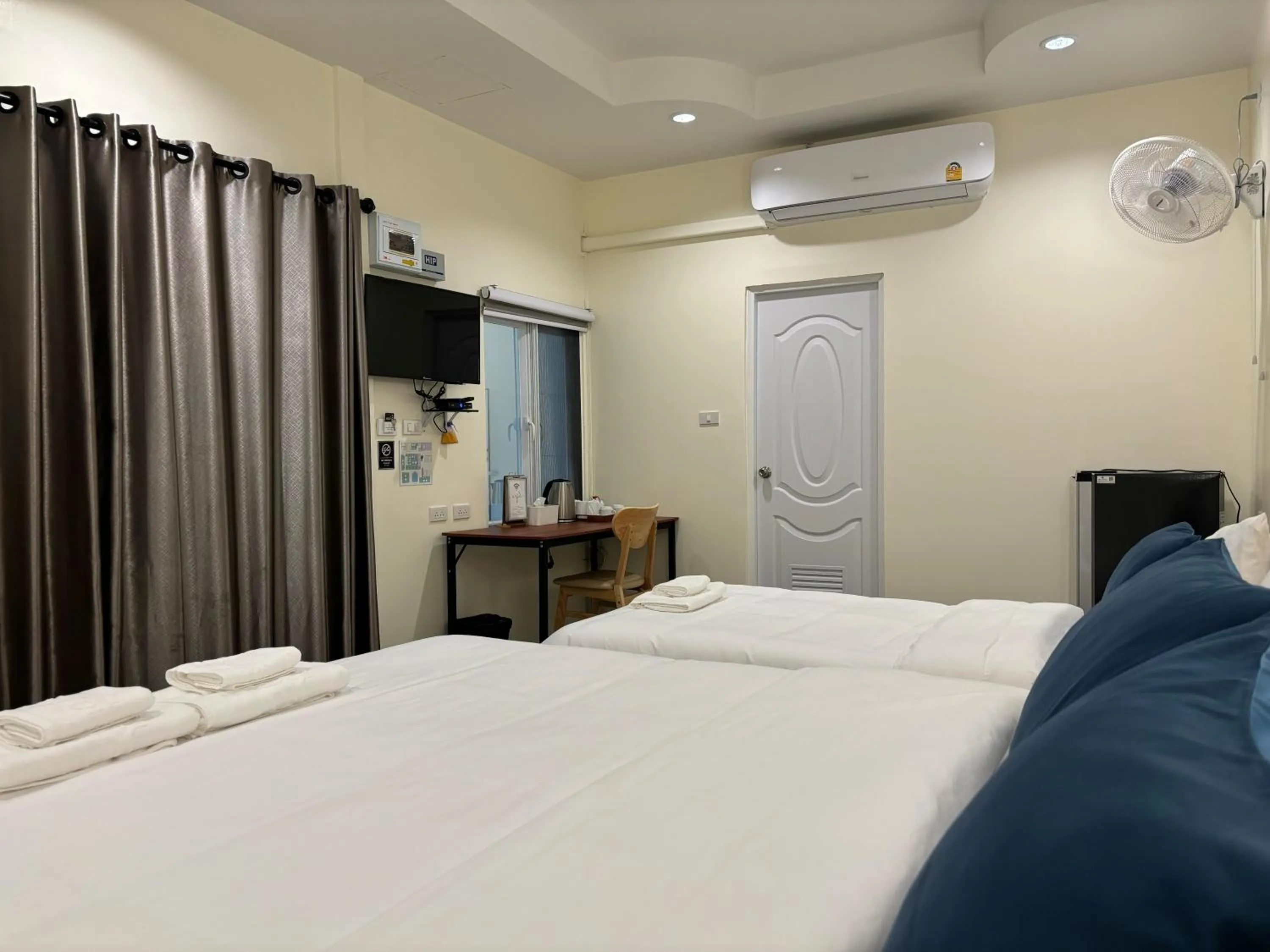 Bed in Mangoes Pattaya