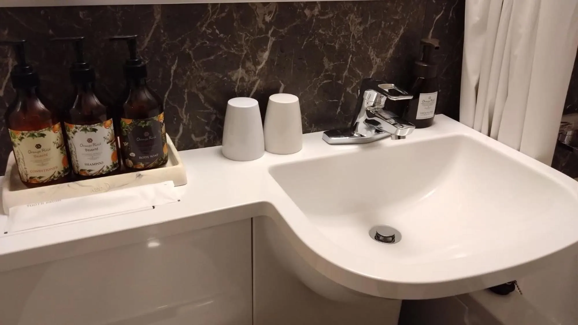 Bathroom in Handa Station Hotel