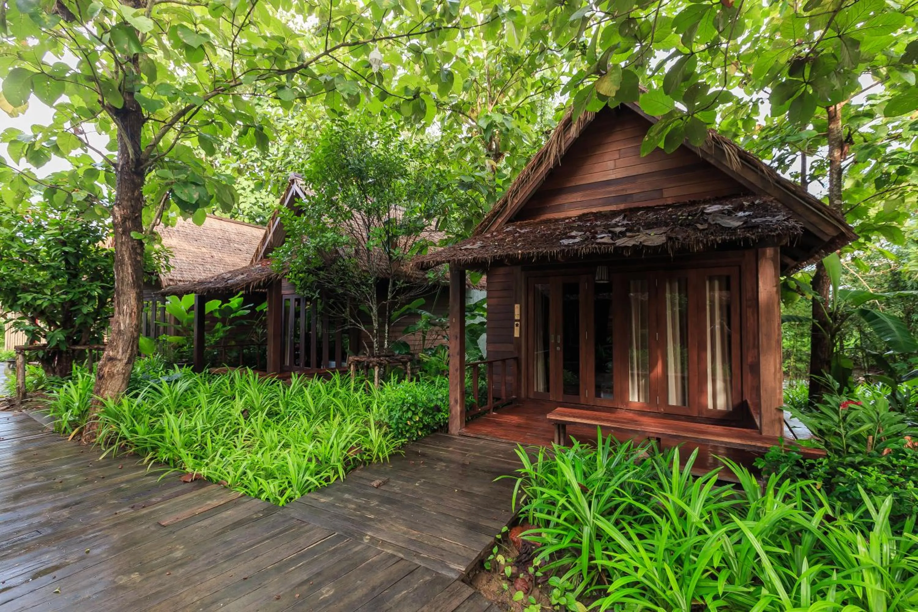 Facade/entrance in Azalea Village