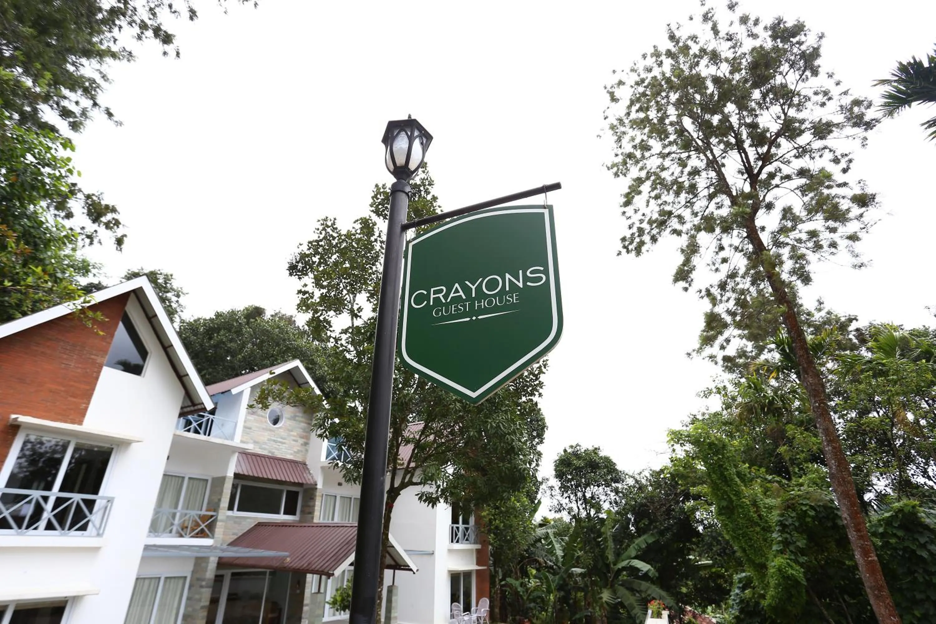 Property building in Crayons Guest House Munnar