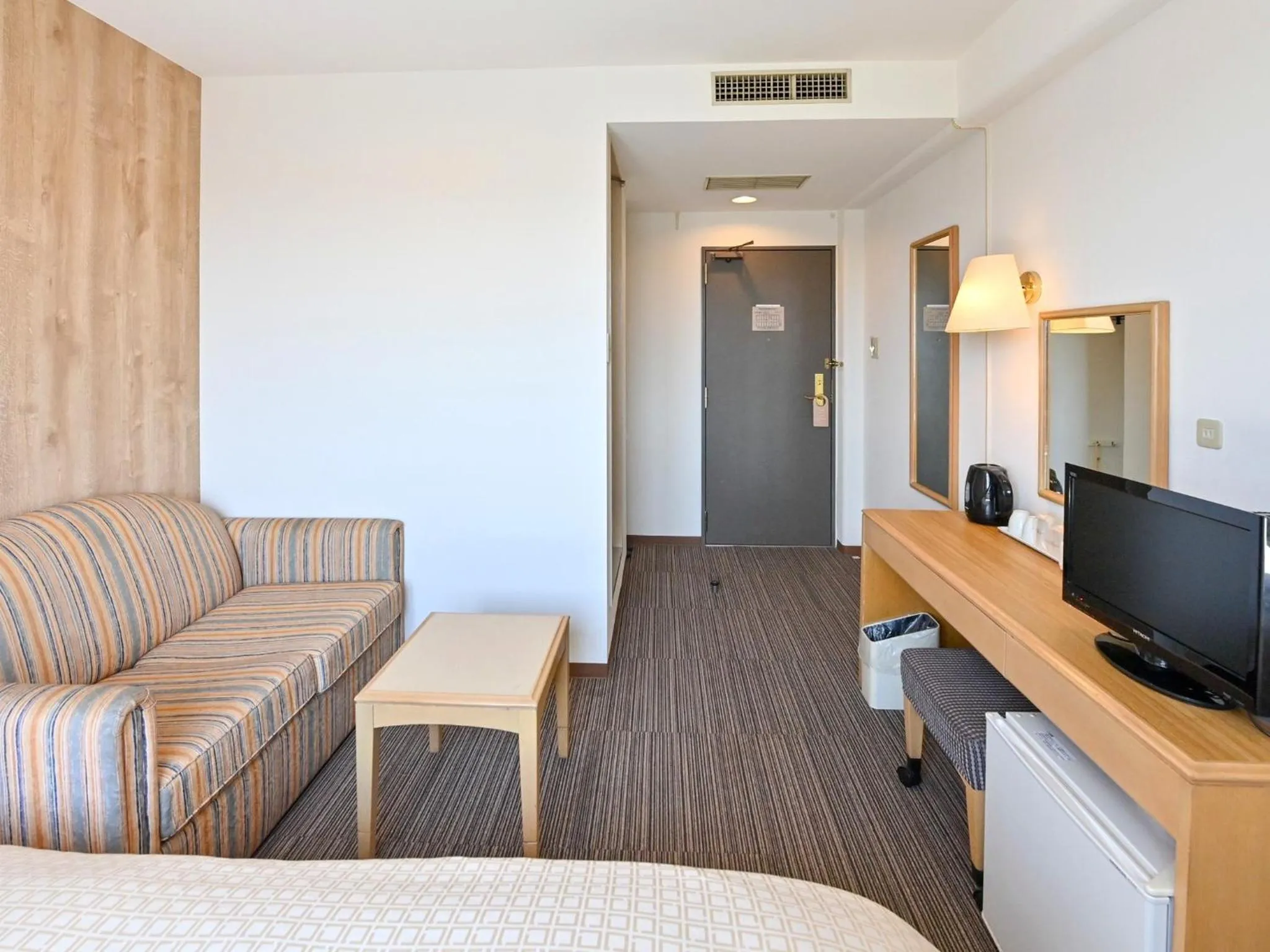 TV and multimedia in Park Hotel Kani