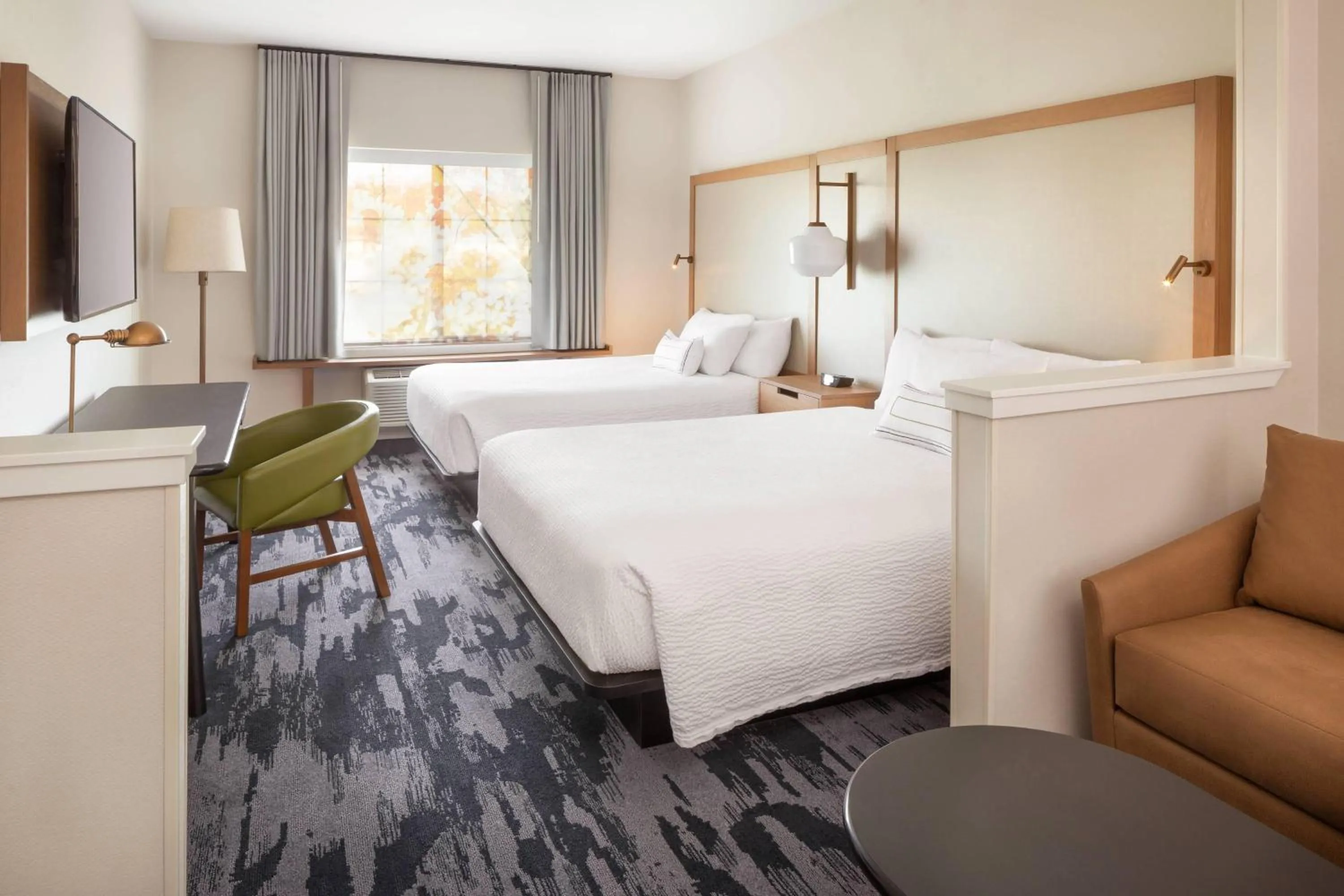 Bedroom, Bed in Fairfield Inn and Suites by Marriott Napa American Canyon