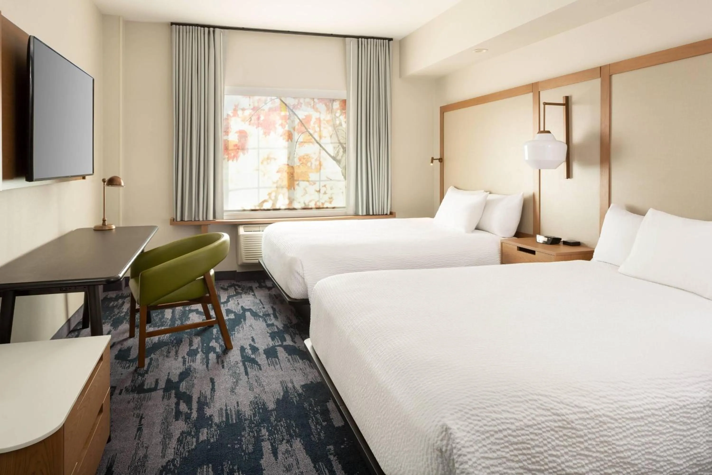 Bedroom, Bed in Fairfield Inn and Suites by Marriott Napa American Canyon