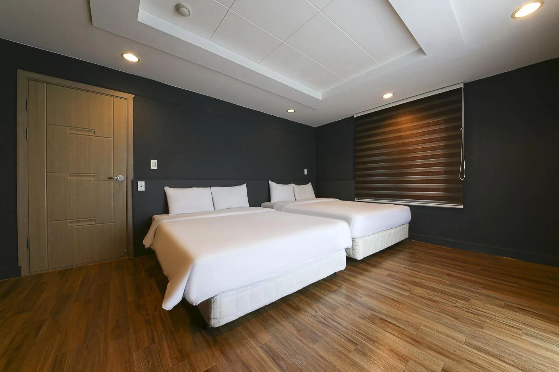 Bed in Navis Hotel
