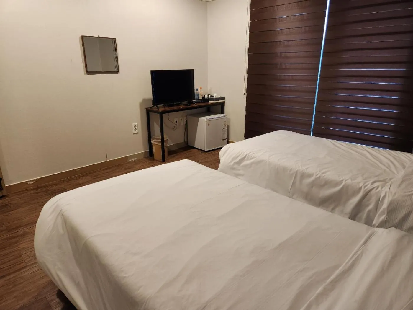 TV and multimedia, Bed in Navis Hotel