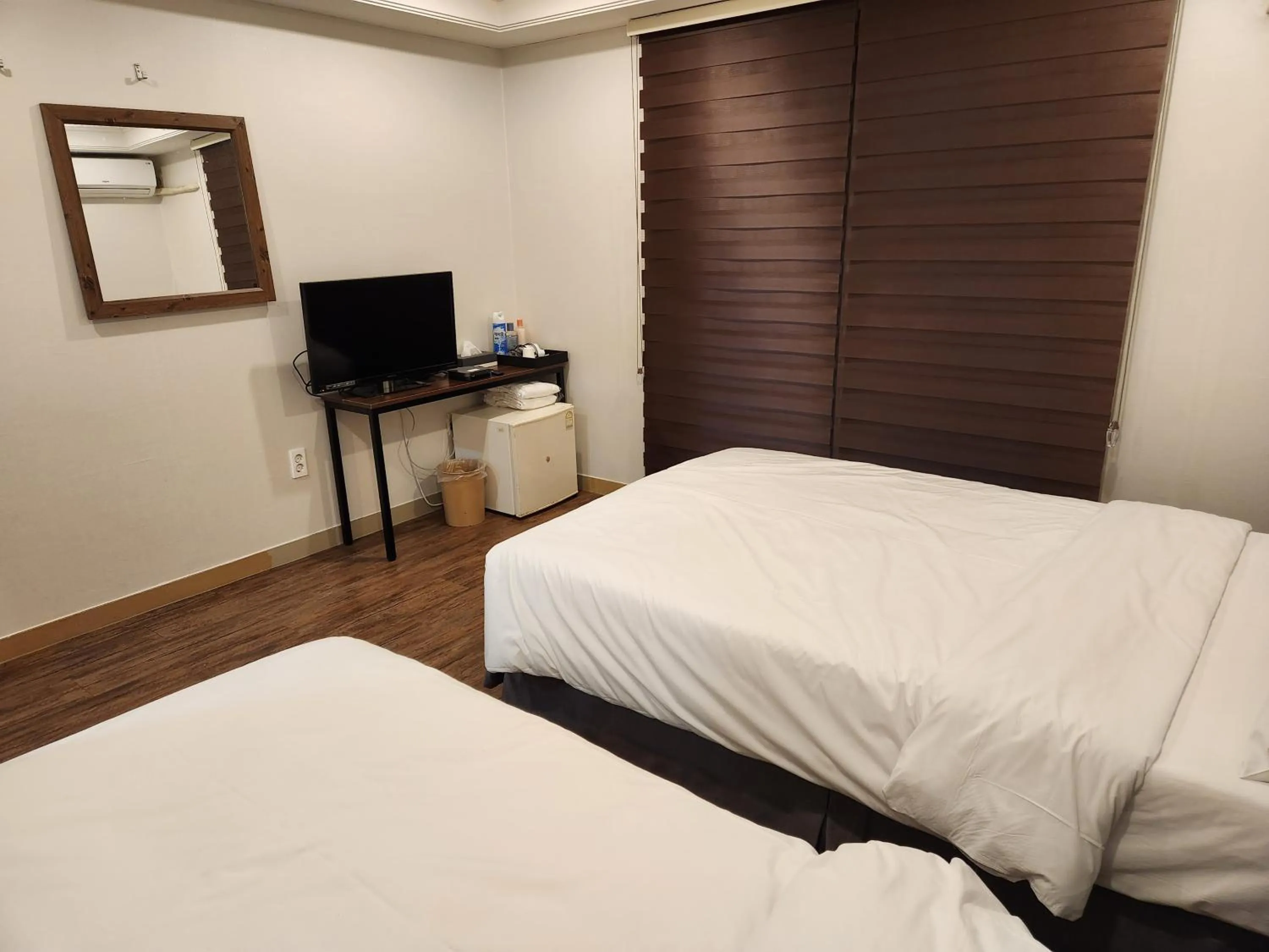 Decorative detail, Bed in Navis Hotel