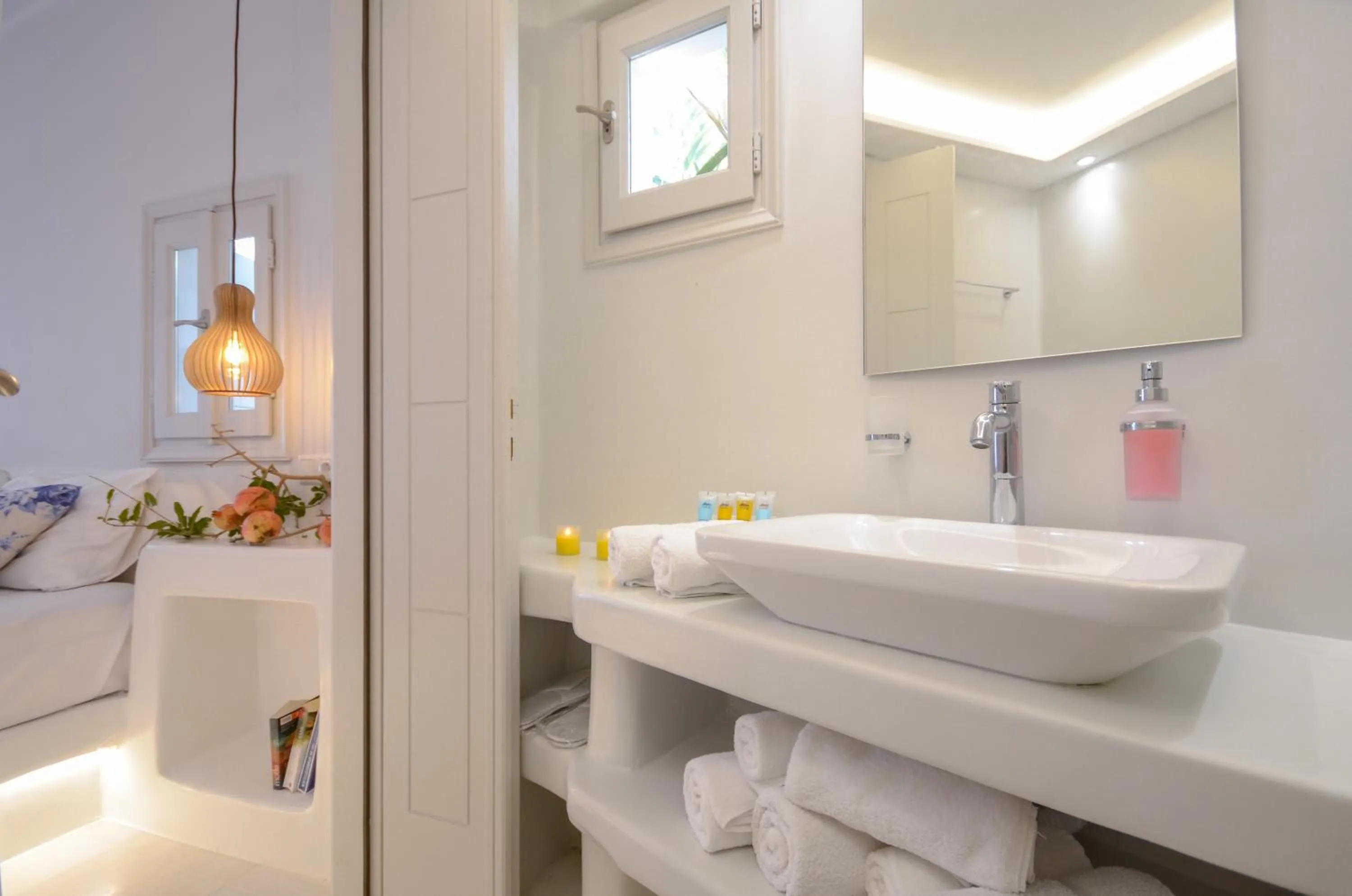 Bathroom in Naxian Queen Luxury Villas & Suites