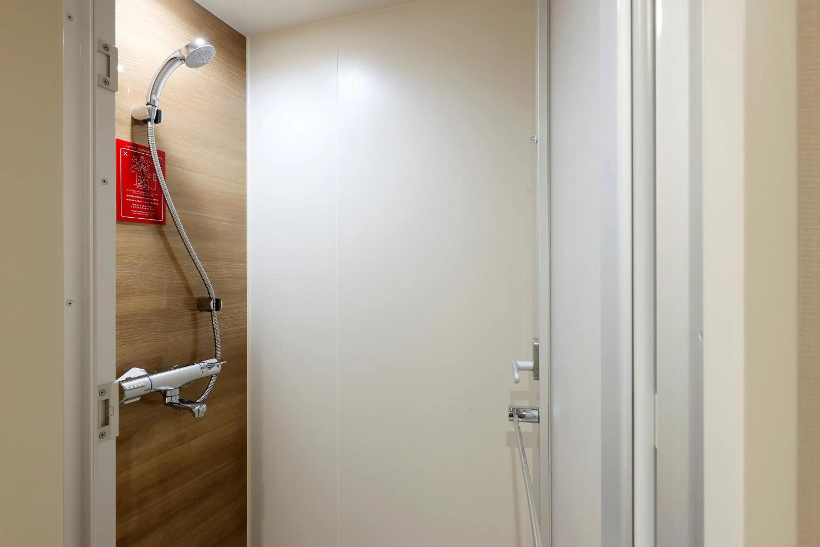 Shower in JR Inn Sapporo-eki Minami-guchi