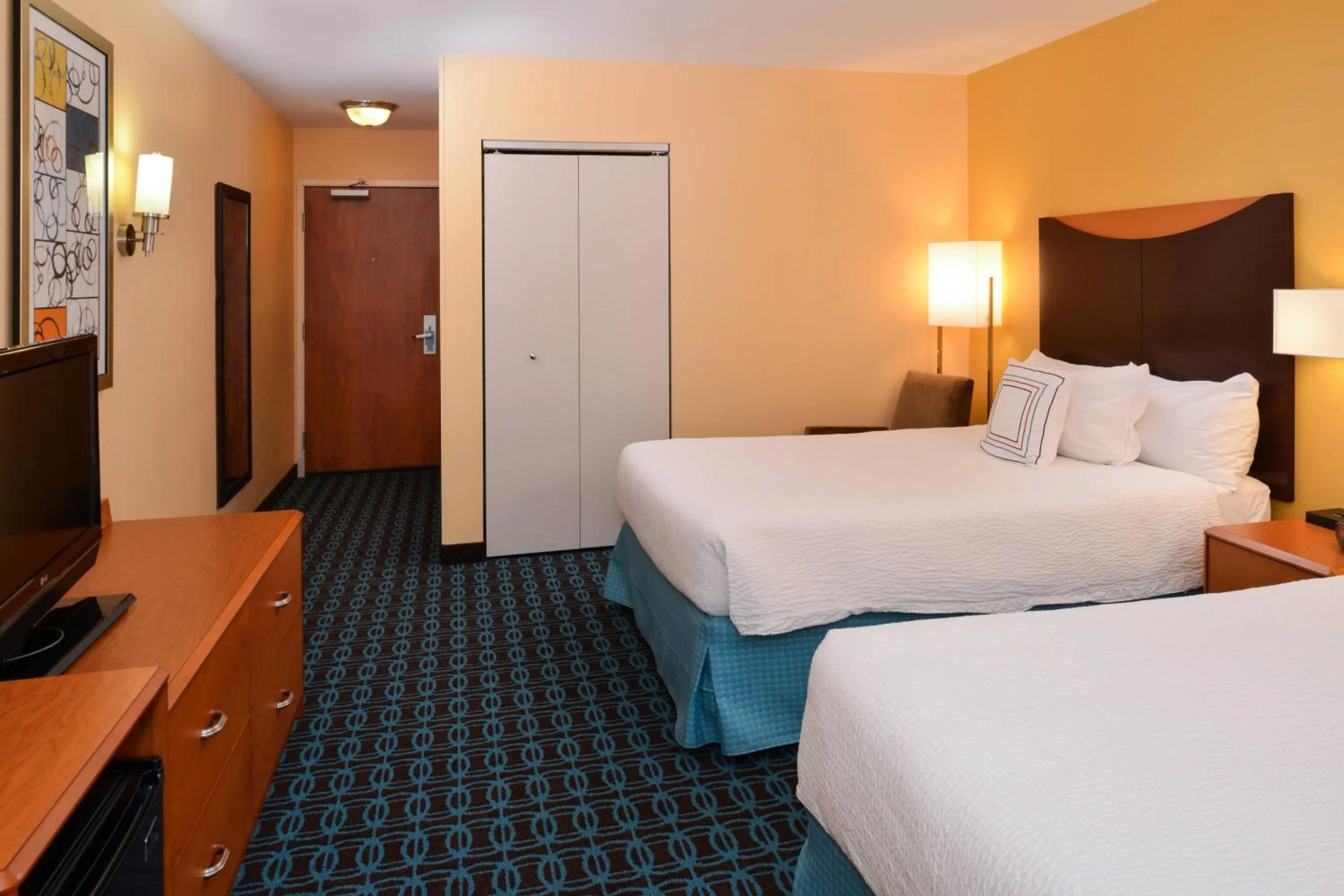 Double Room with Two Double Beds and Adapted Tub - Mobility Accessible in Fairfield Inn and Suites by Marriott Fort Wayne