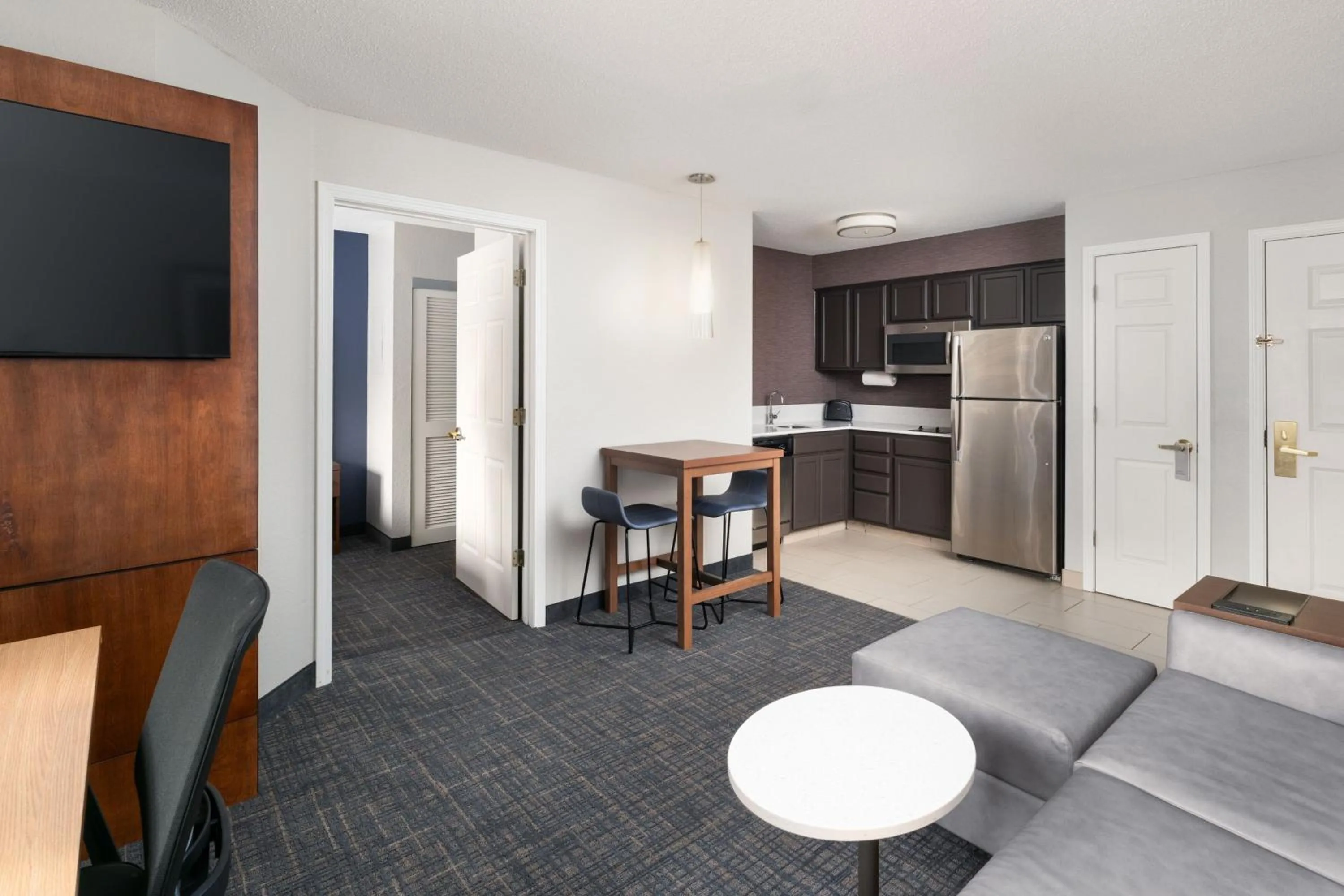 Bedroom in Residence Inn by Marriott Lakeland