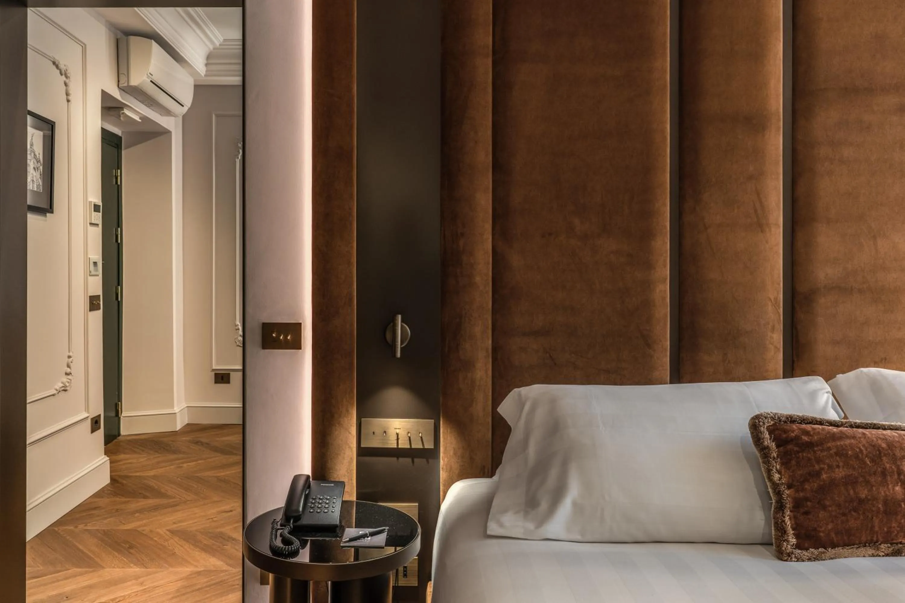 Photo of the whole room in Eitch Borromini Palazzo Pamphilj