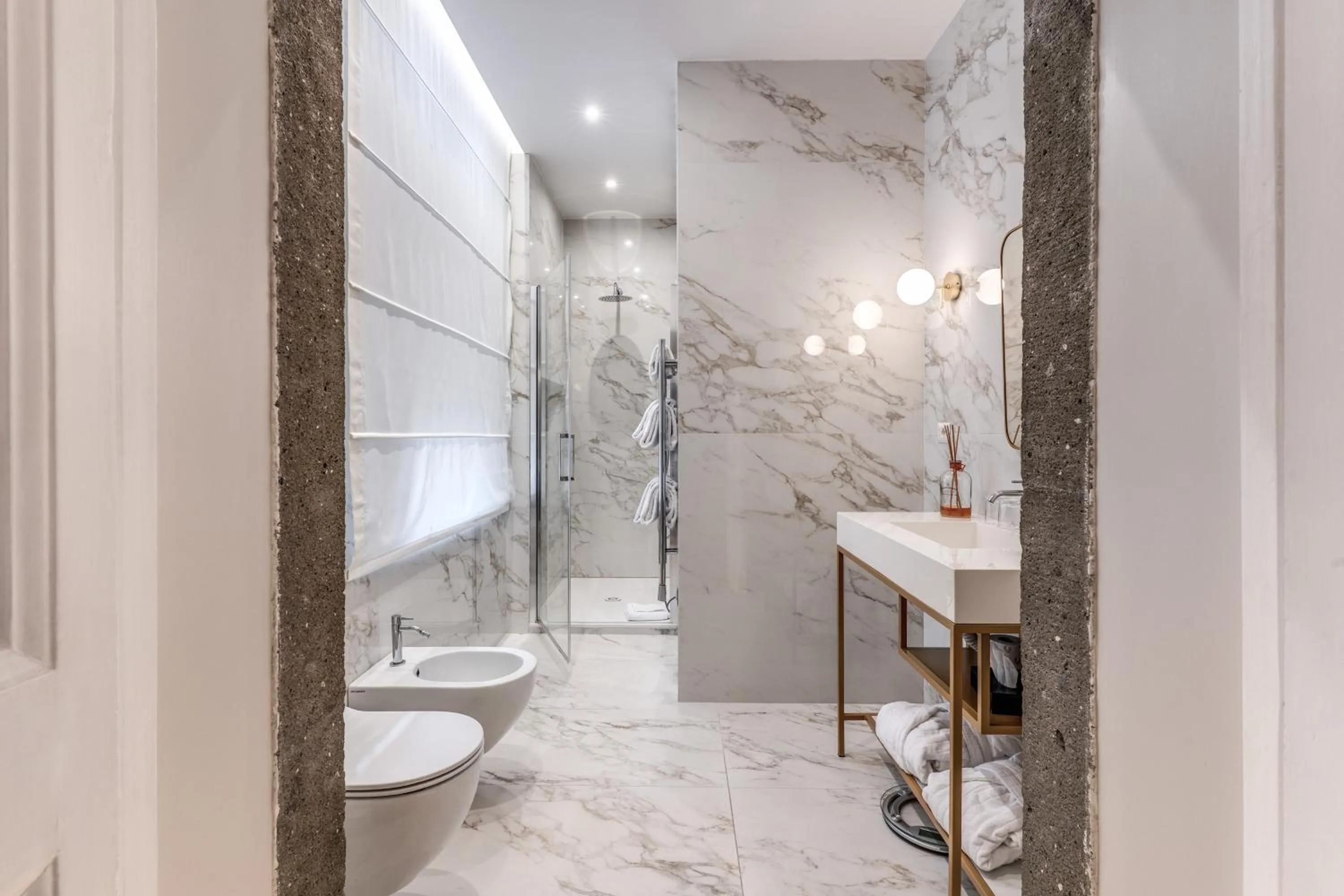 Bathroom in Eitch Borromini Palazzo Pamphilj