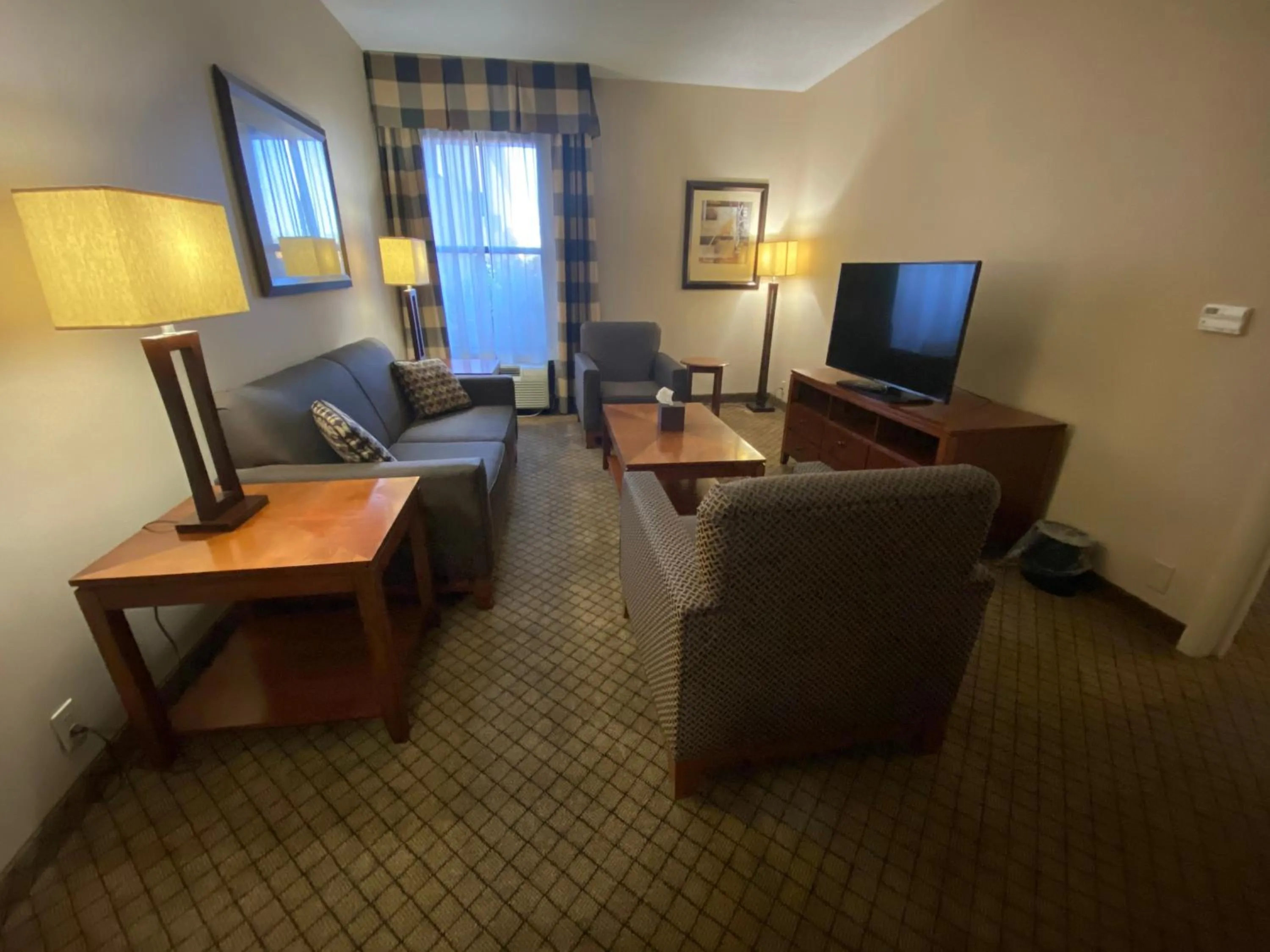 Photo of the whole room in Holiday Inn Dayton/Fairborn I-675, an IHG Hotel