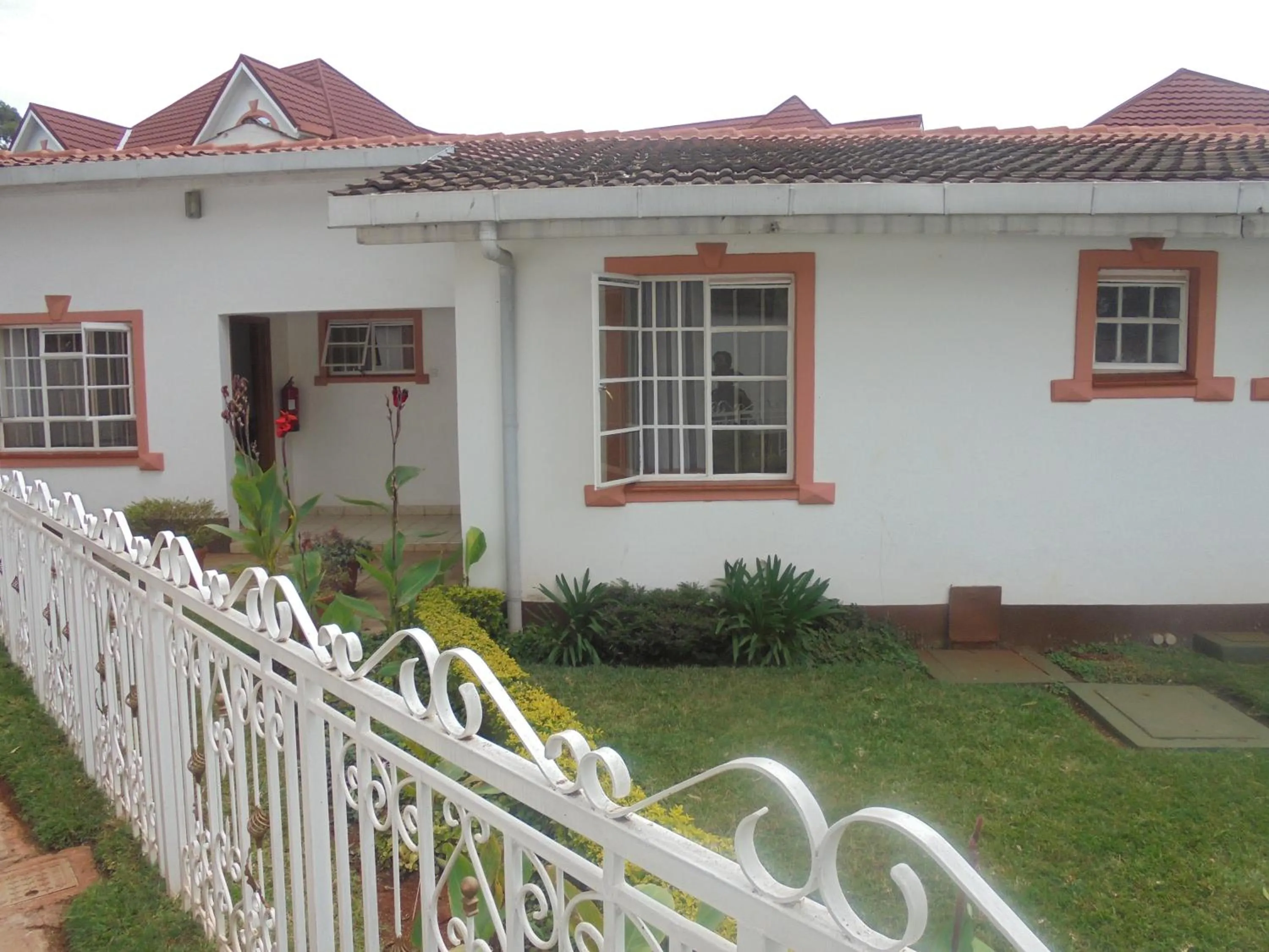 Property building in Villa Leone Boutique Hotel