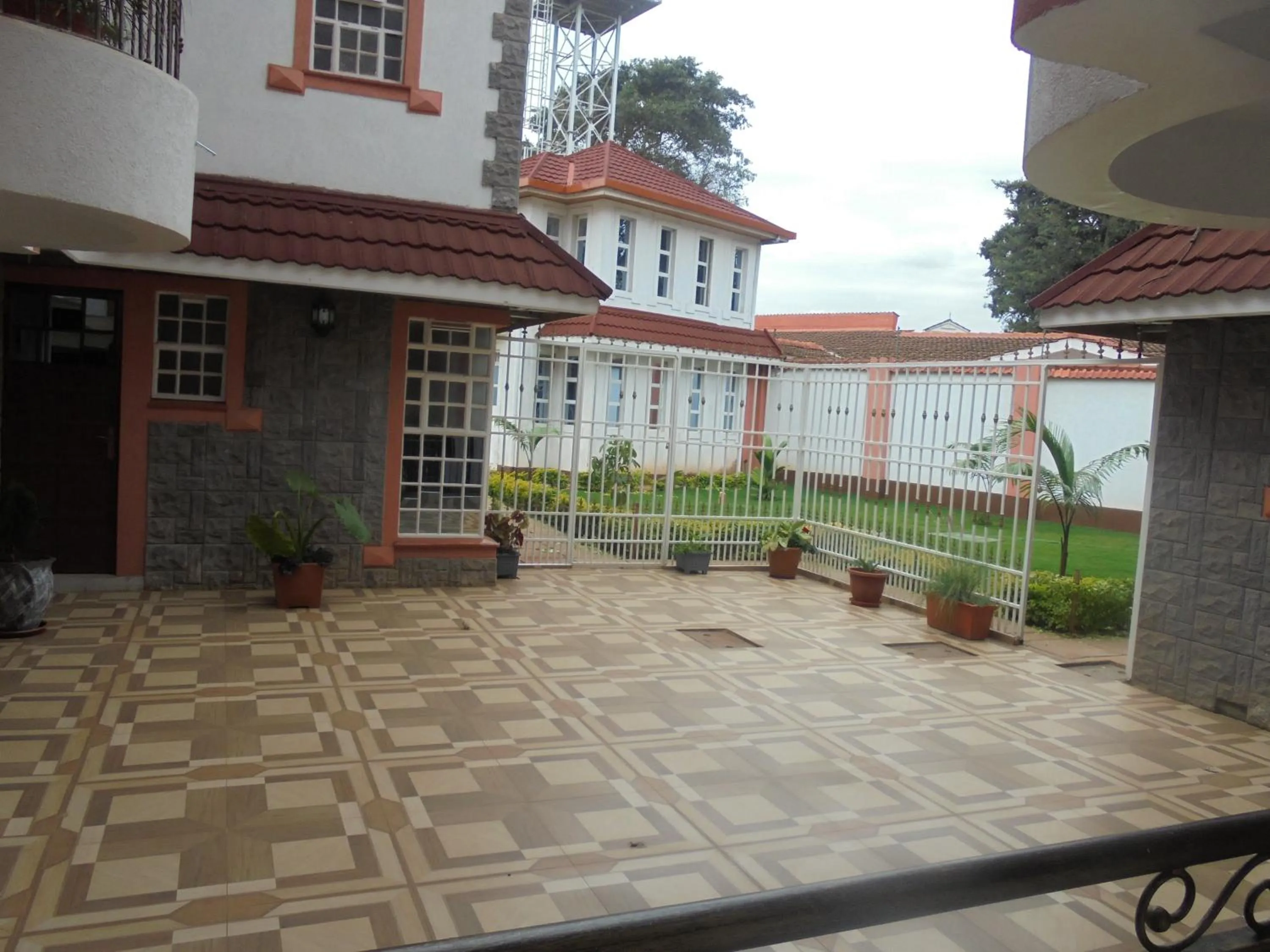 Property building in Villa Leone Boutique Hotel