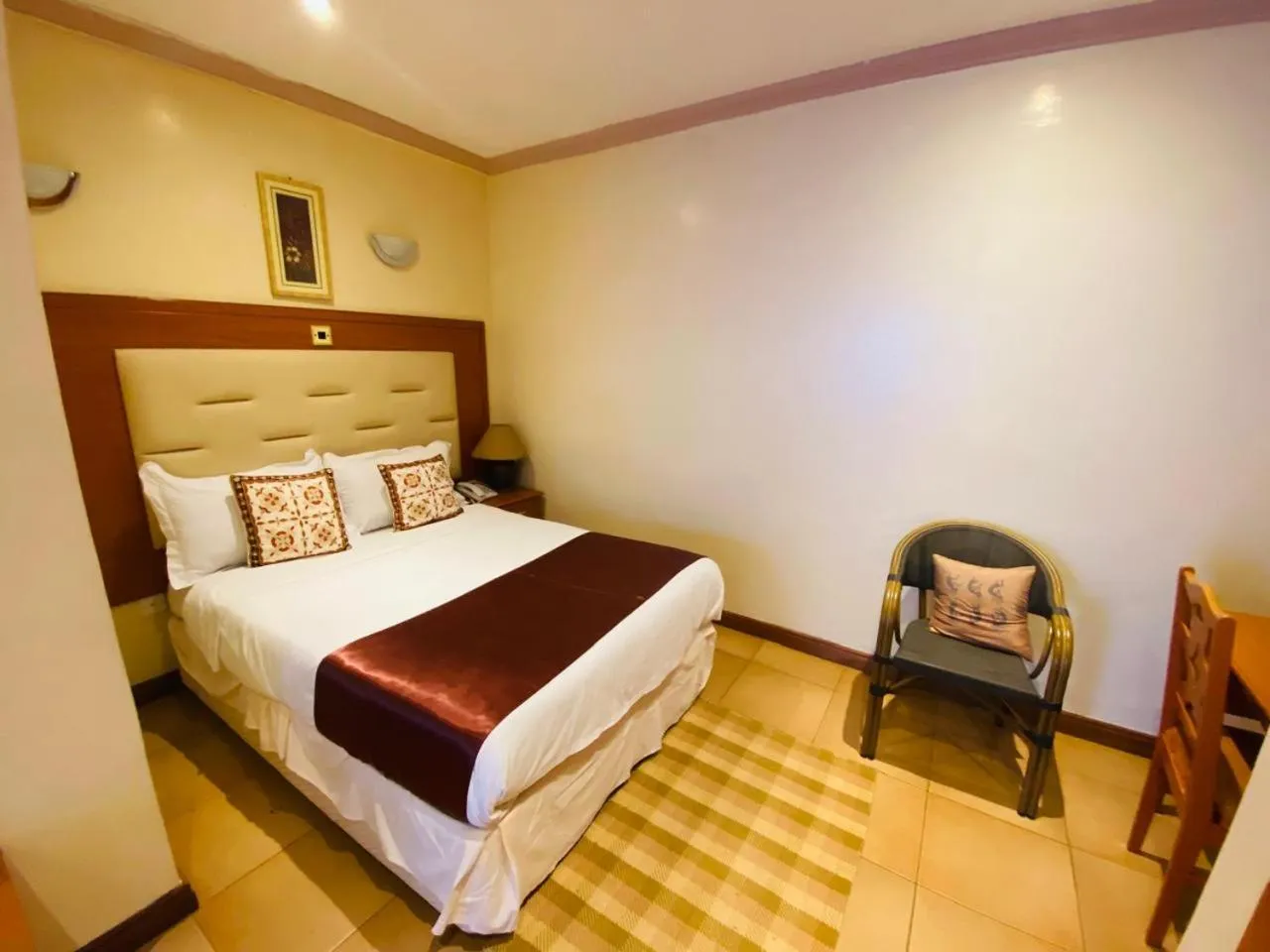 Bed in Villa Leone Boutique Hotel