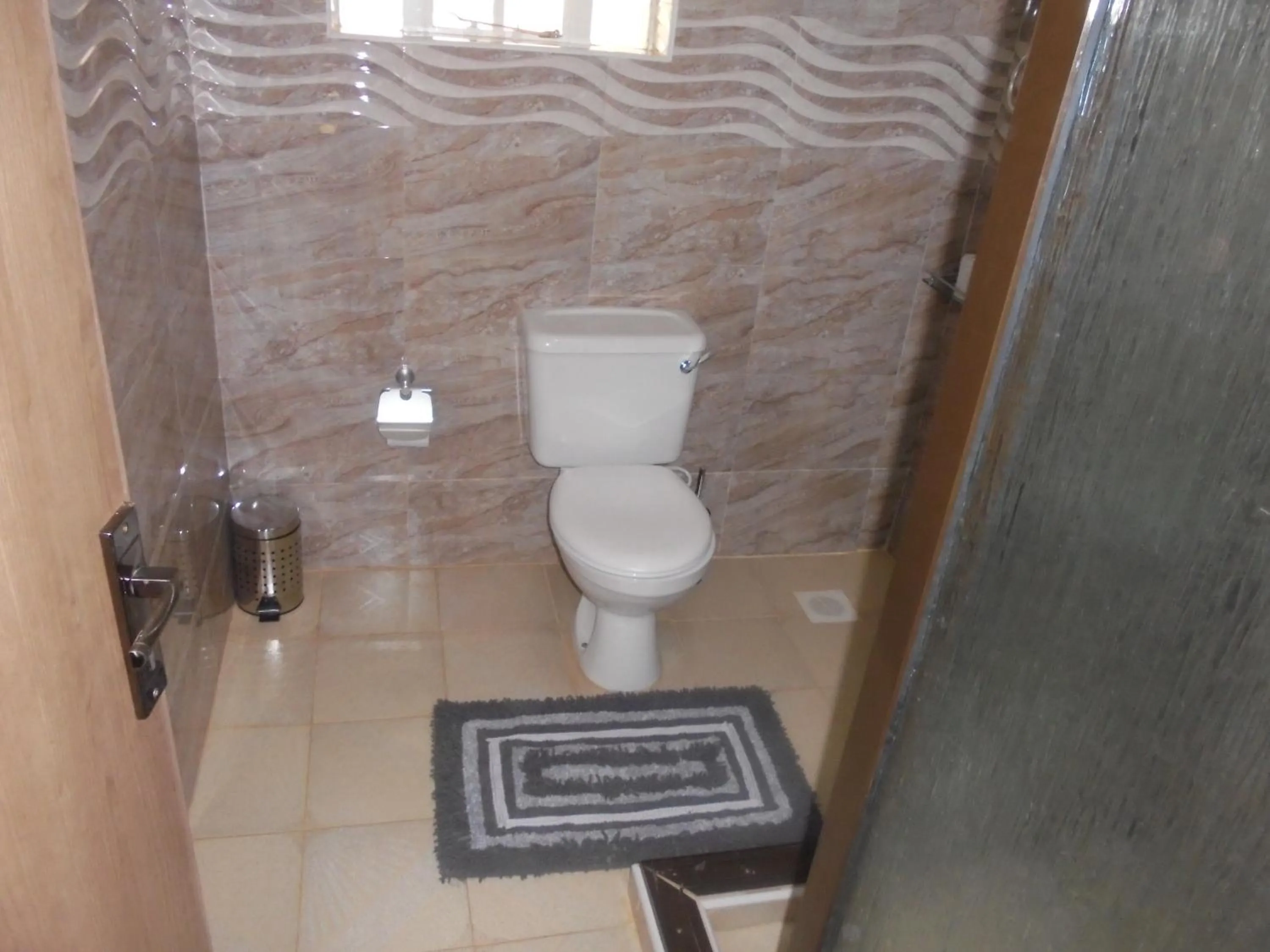 Toilet in Villa Leone Boutique Hotel