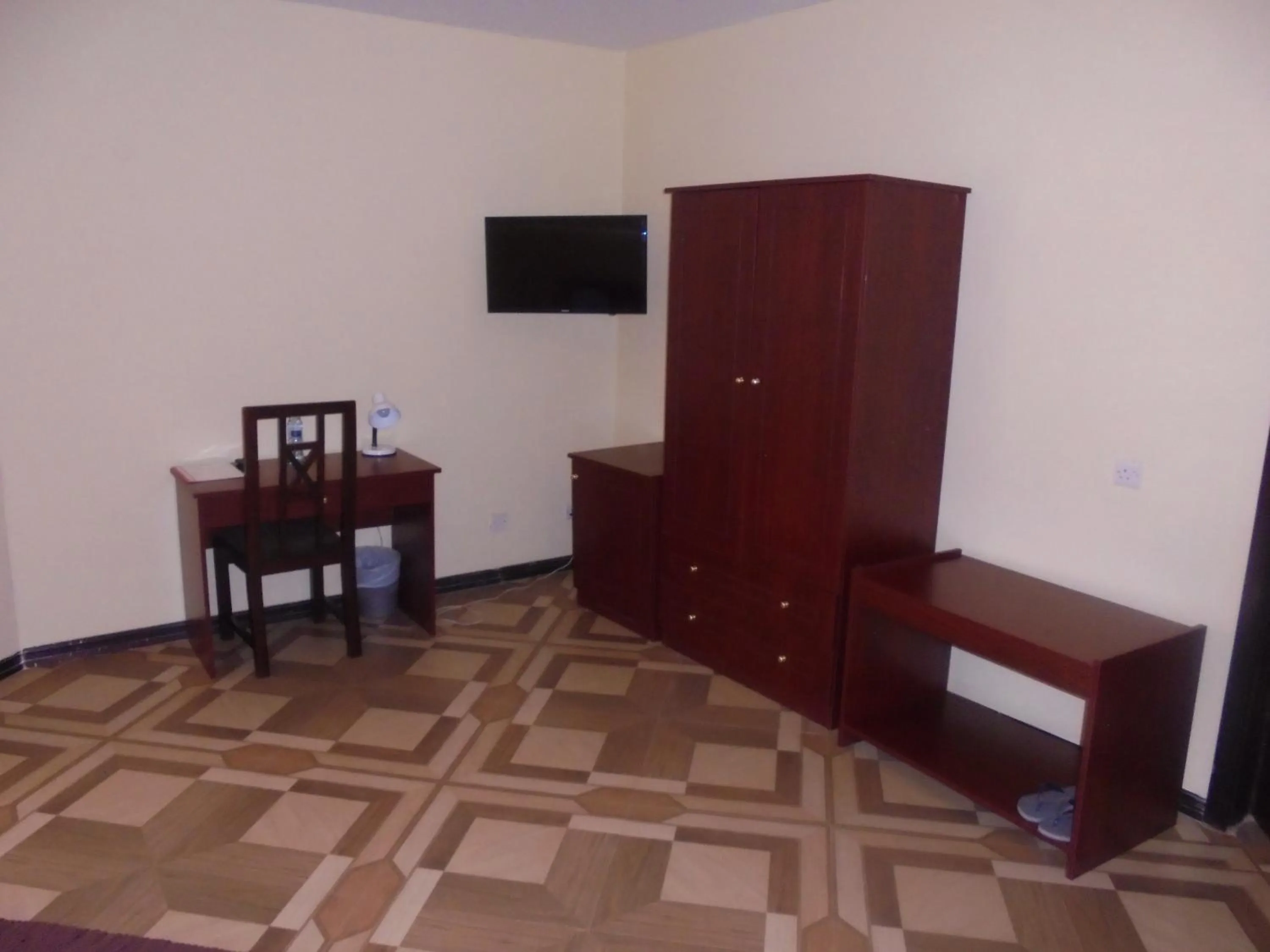 TV and multimedia in Villa Leone Boutique Hotel