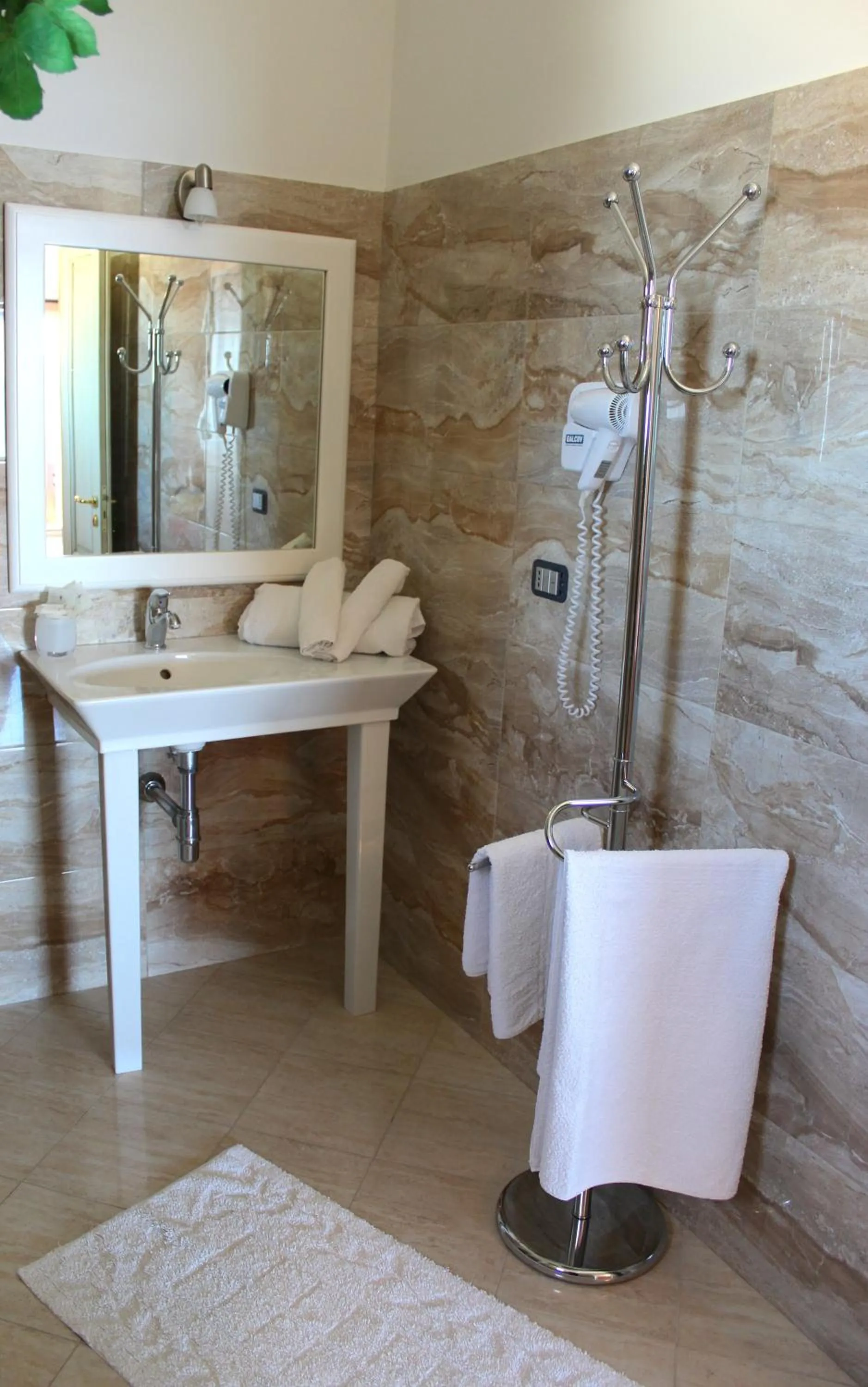Bathroom in Hotel Terrazzo Sul Mare