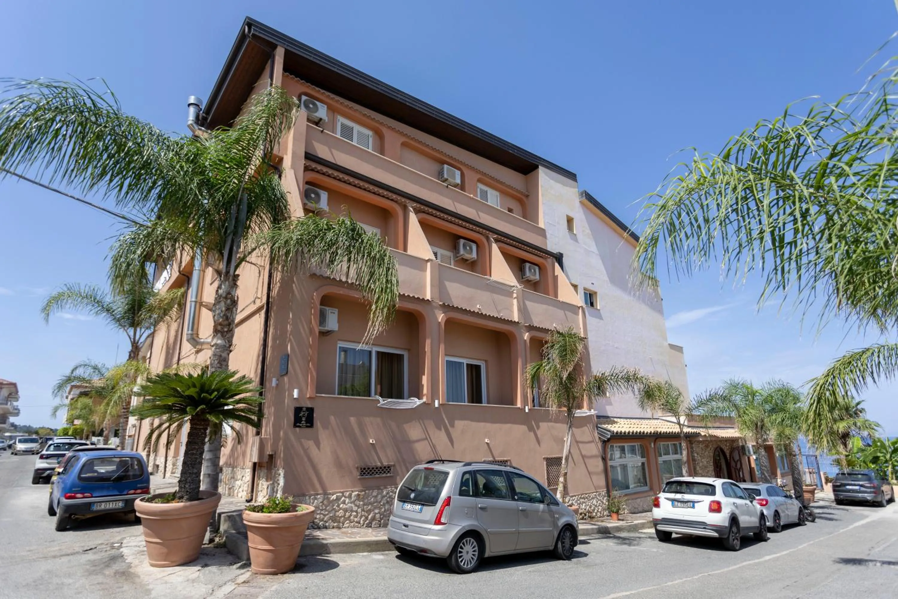 Property building in Hotel Terrazzo Sul Mare
