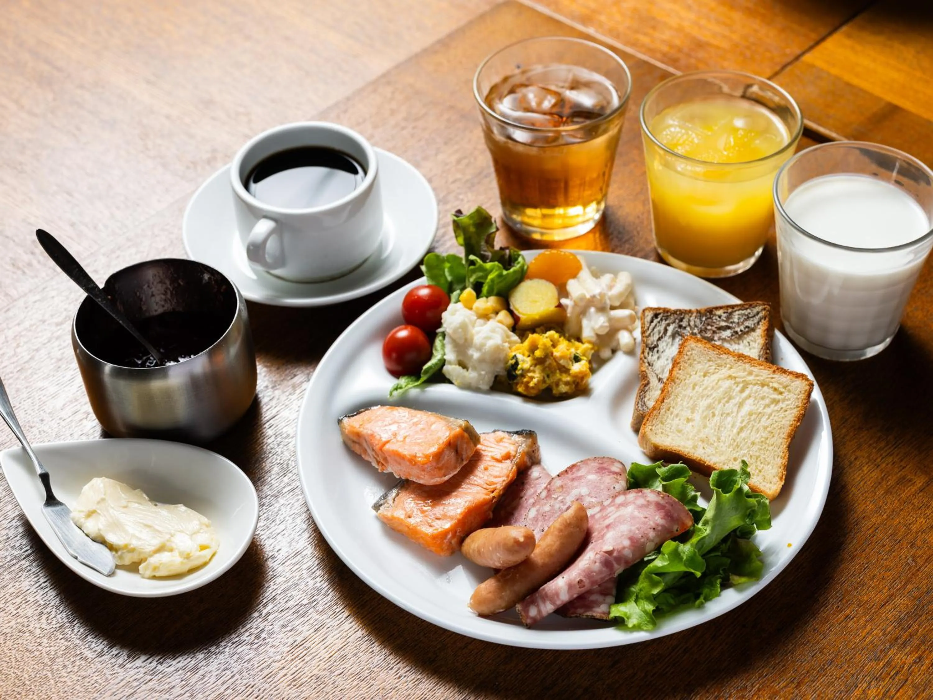 Buffet breakfast in APA Hotel Ginza Shintomicho Ekimae Kita