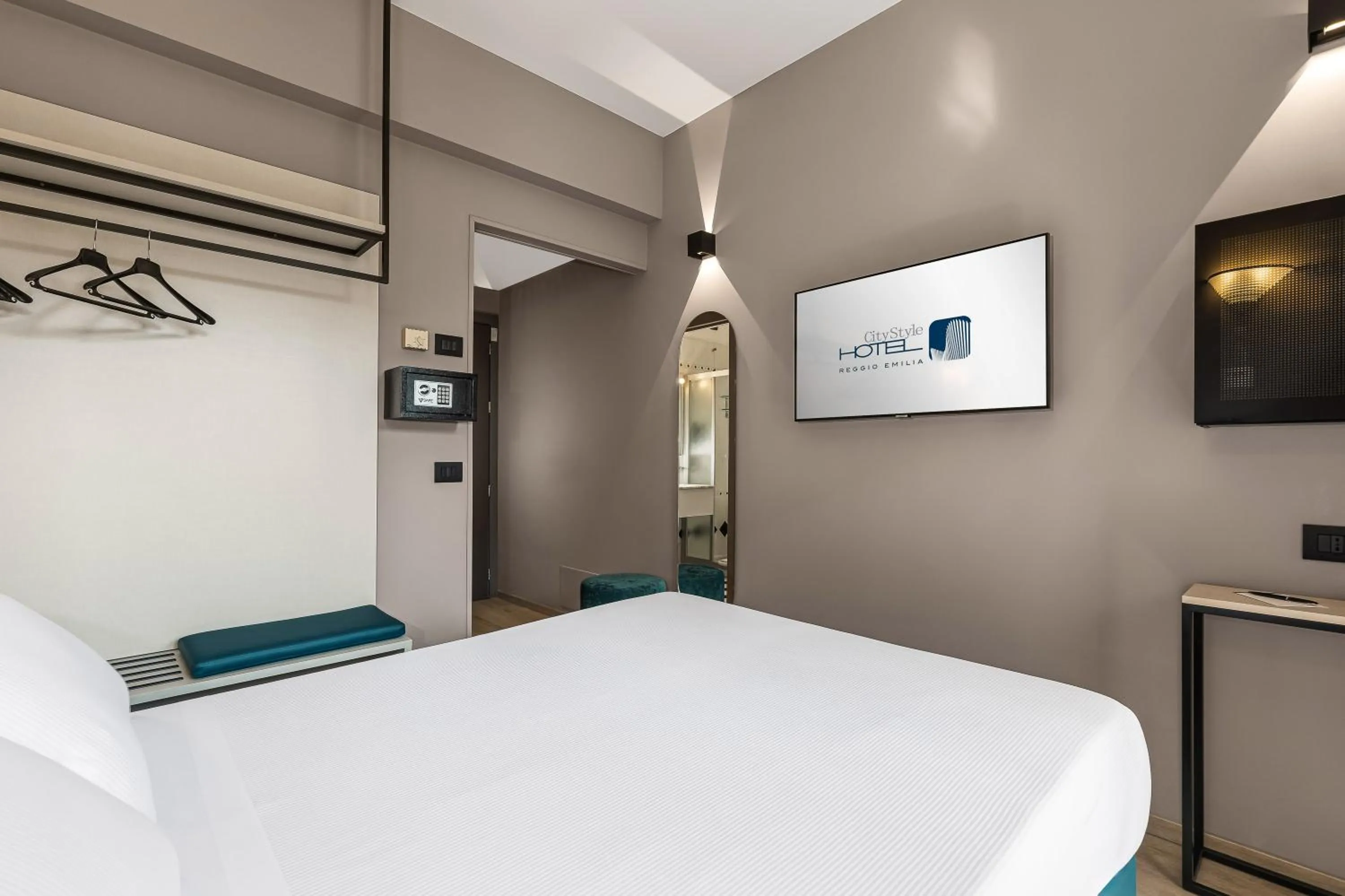 Bed in City Style Hotel Reggio Emilia