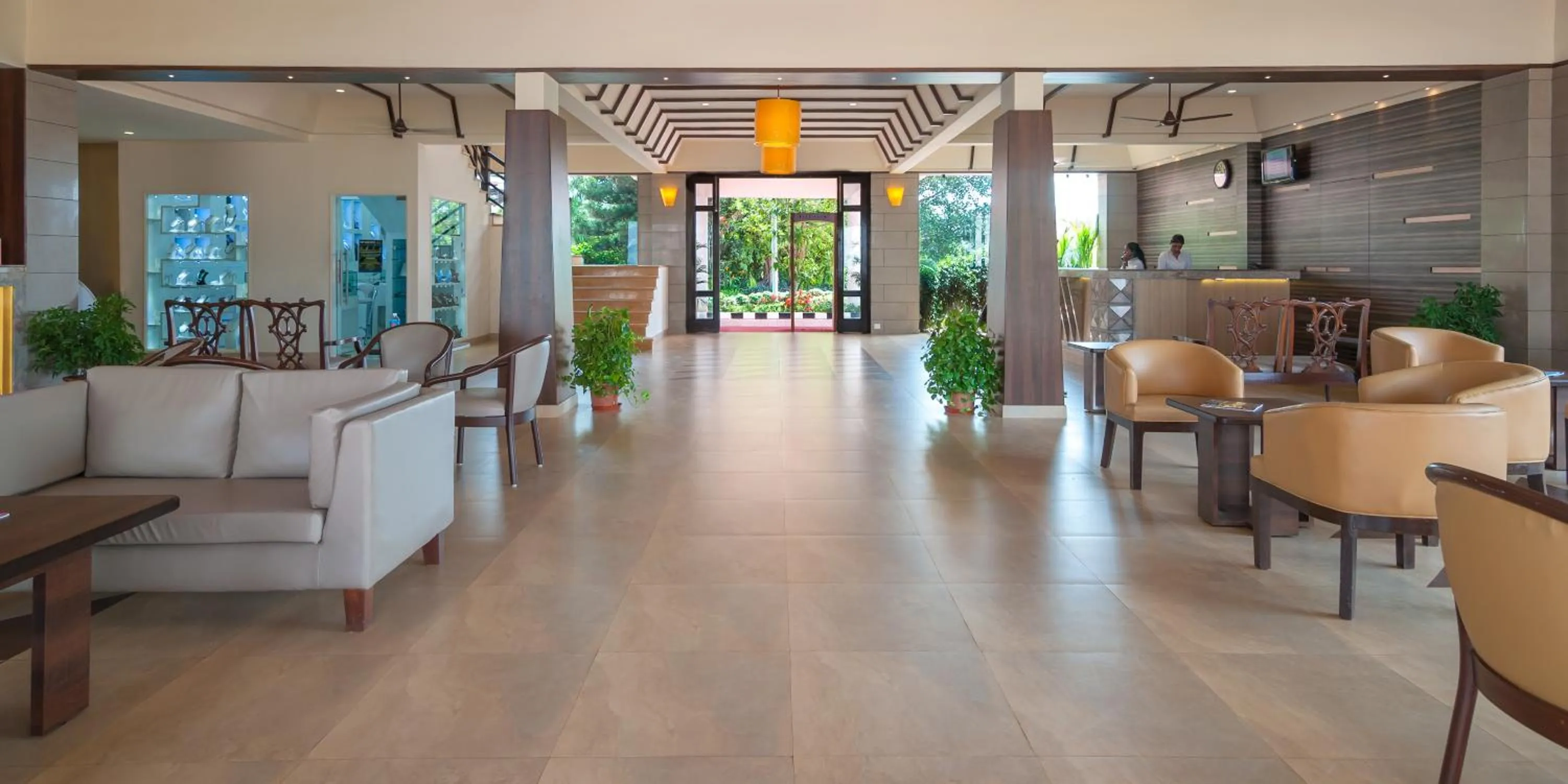 Day in Nanu Beach Resort & Spa