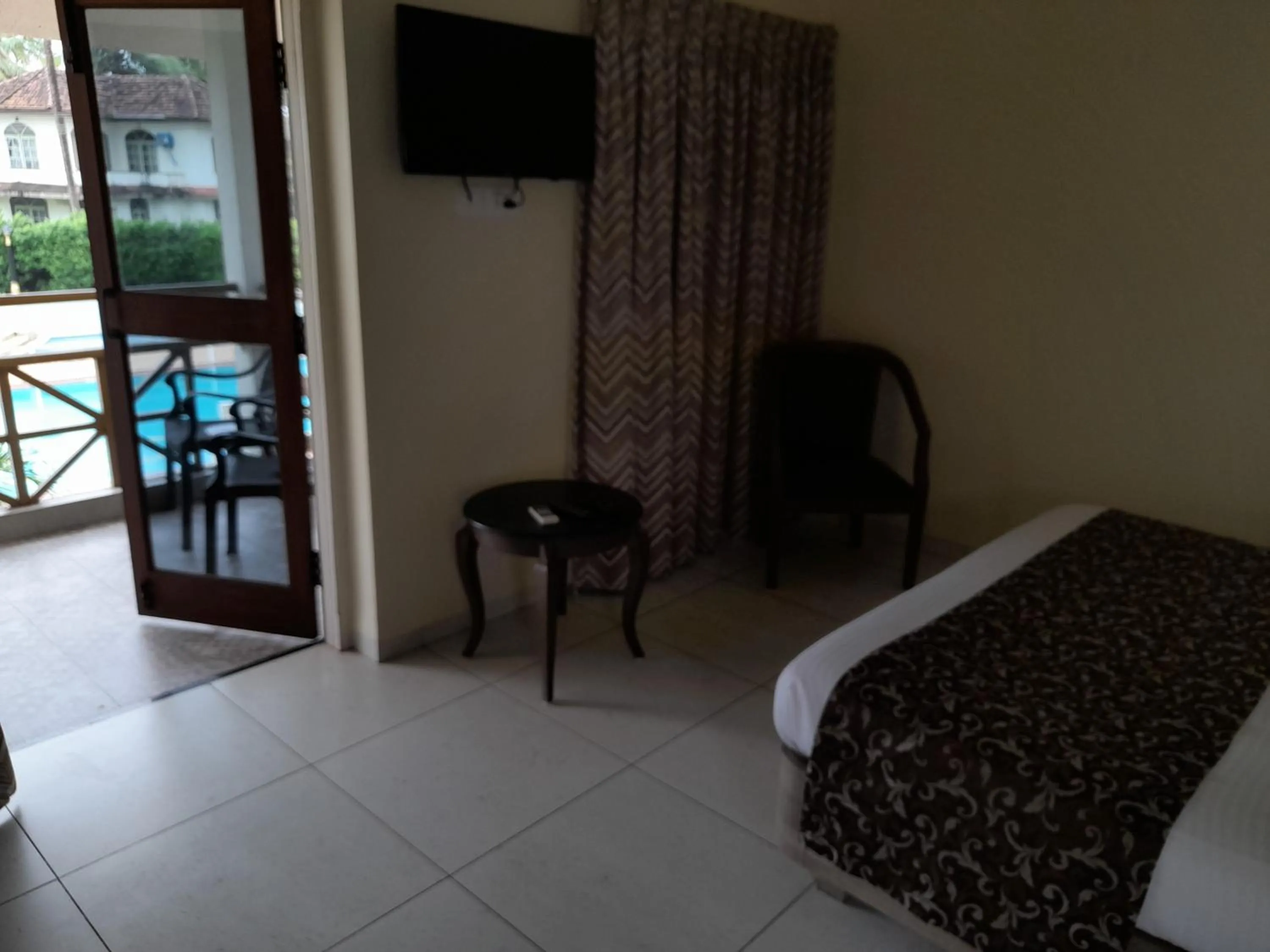 Living room, Bed in Nanu Beach Resort & Spa