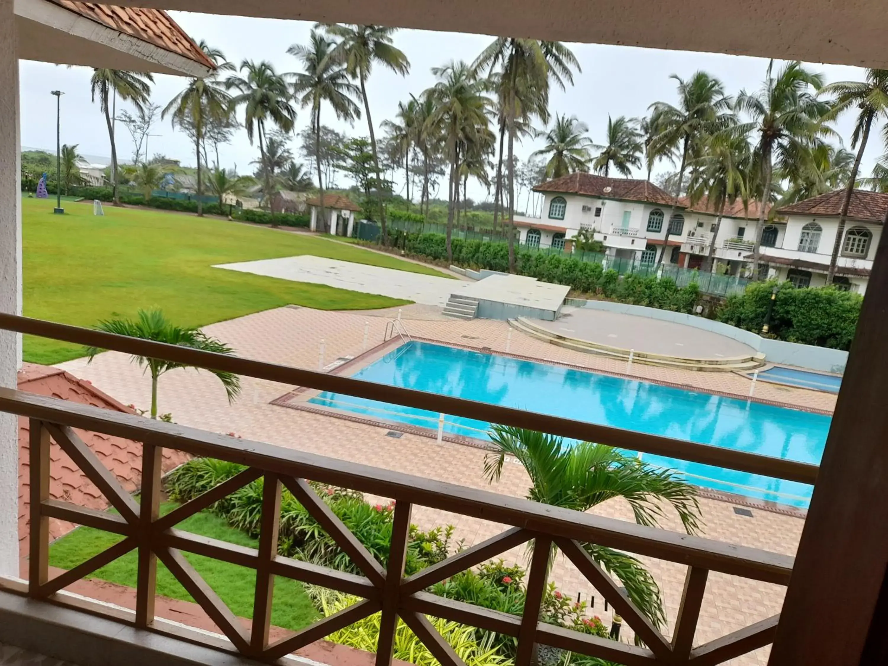 Superior Double or Twin Room with Garden View in Nanu Beach Resort & Spa Superior Double or Twin Room with Garden View in Nanu Beach Resort & Spa
