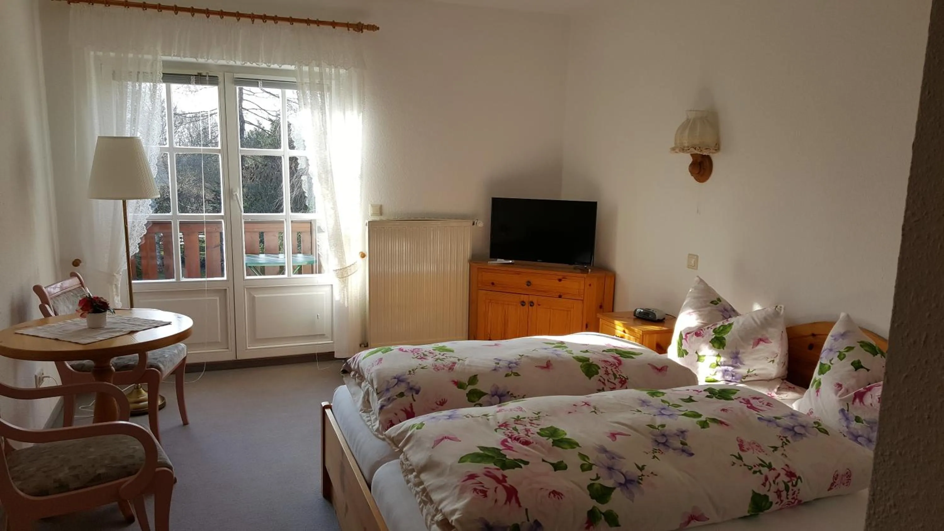 Decorative detail, Bed in Jägerheim Löbsal