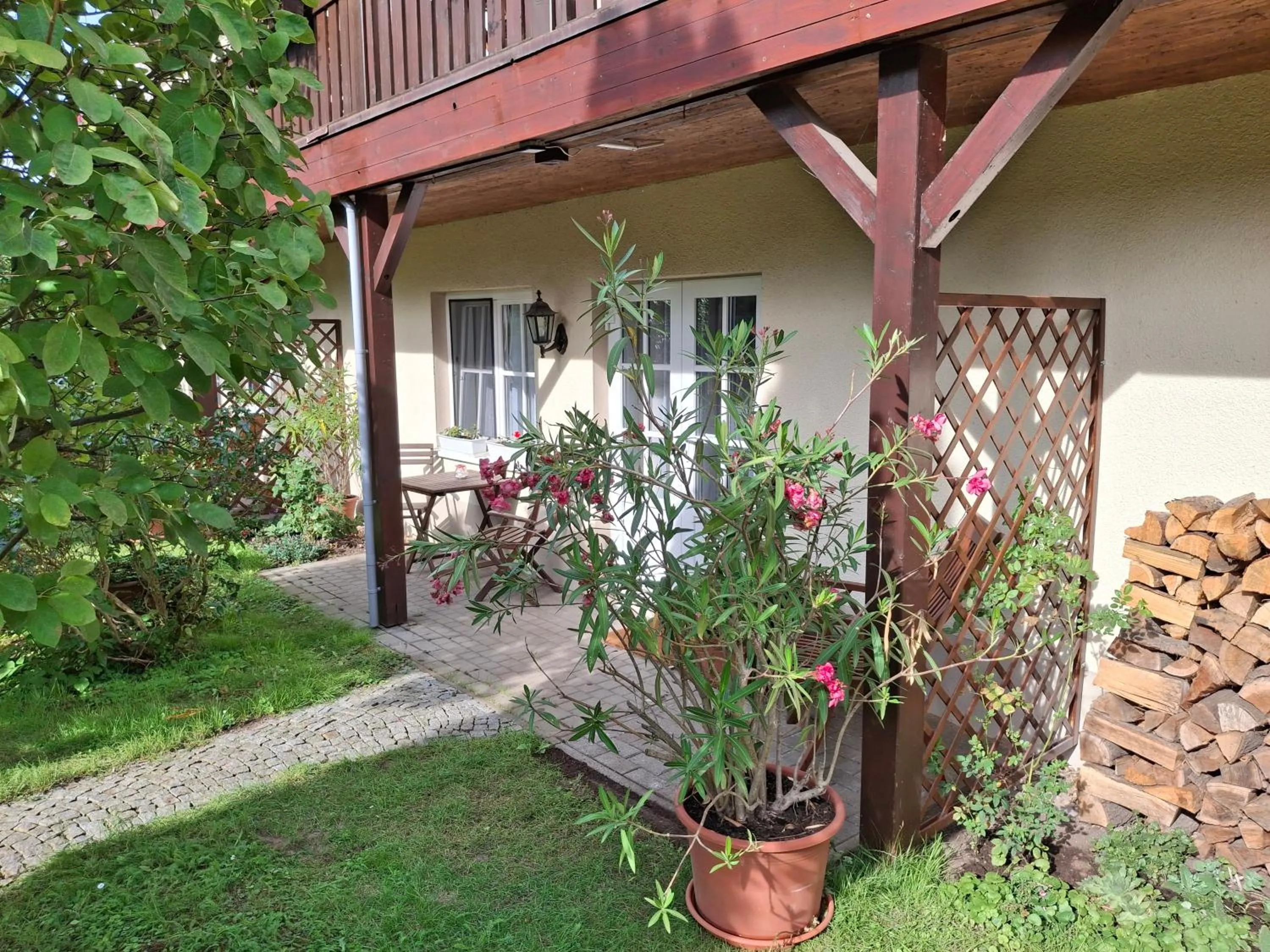 Property building in Jägerheim Löbsal