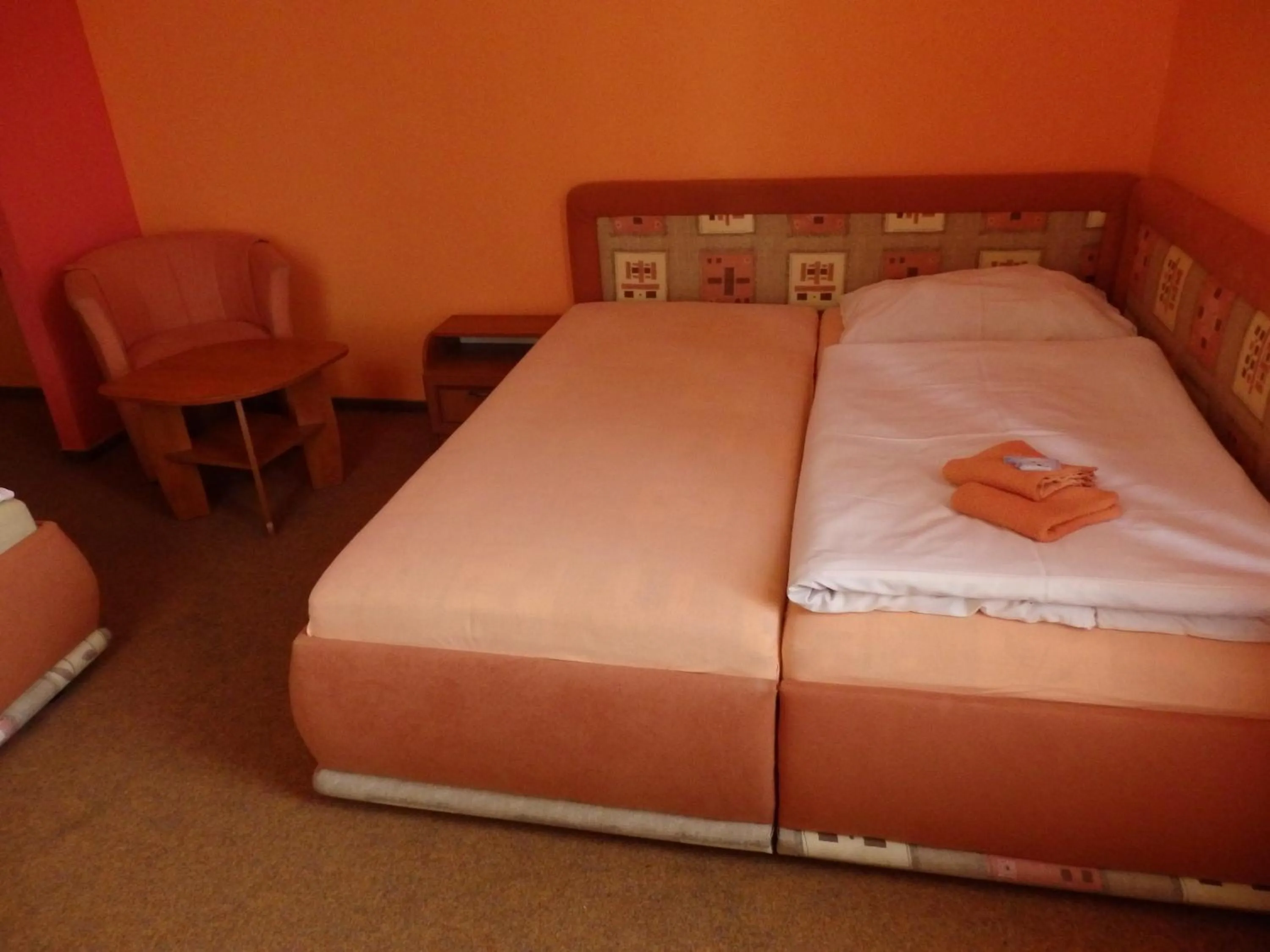Bed in Hotel Zlatý Kříž