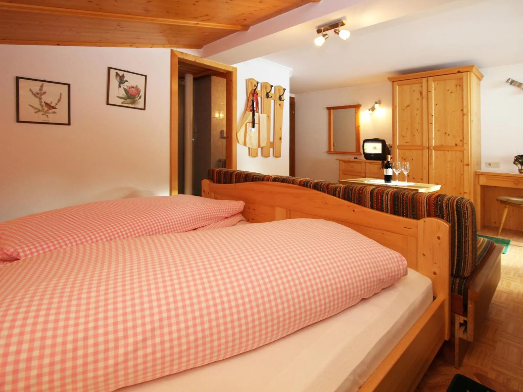 Bedroom, Bed in Alpenhof Pitztal