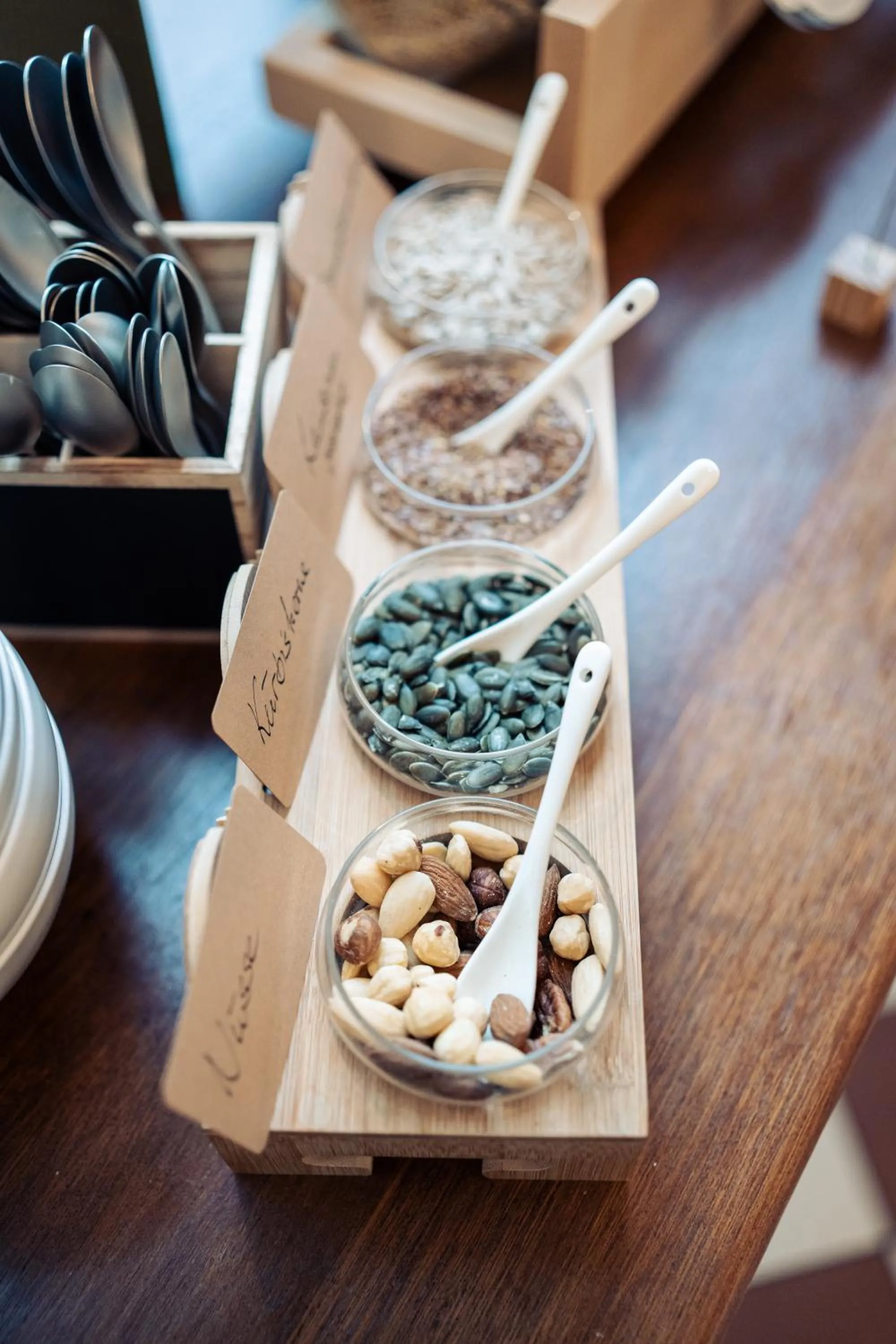 Breakfast in Five Rooms