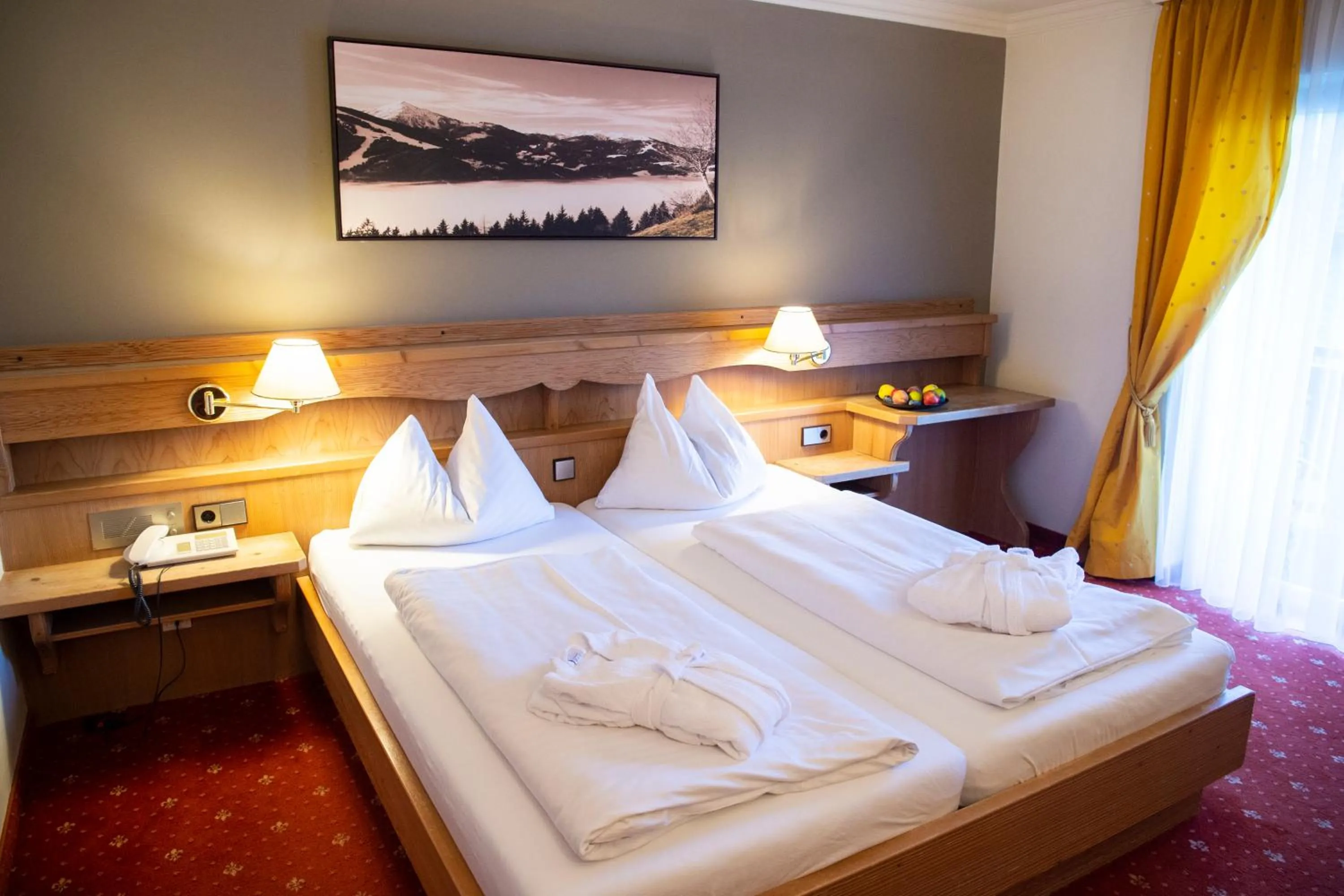 Photo of the whole room, Bed in Sporthotel Radstadt