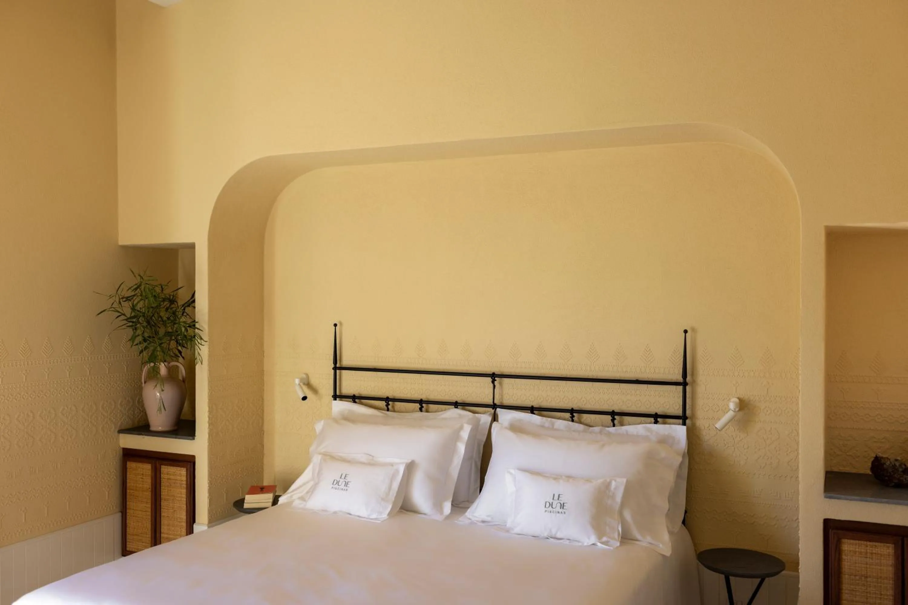 Bed in Hotel Le Dune Piscinas