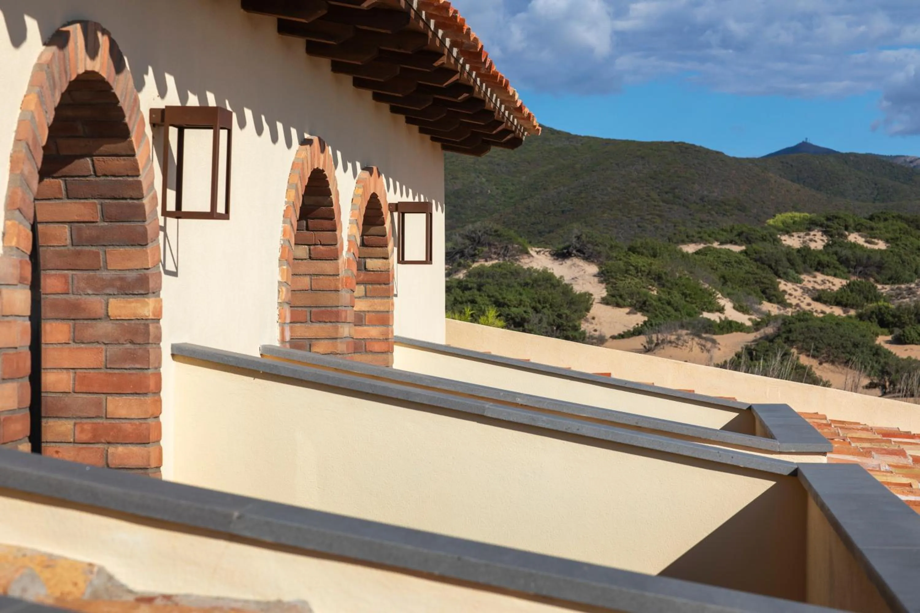 Property building in Hotel Le Dune Piscinas