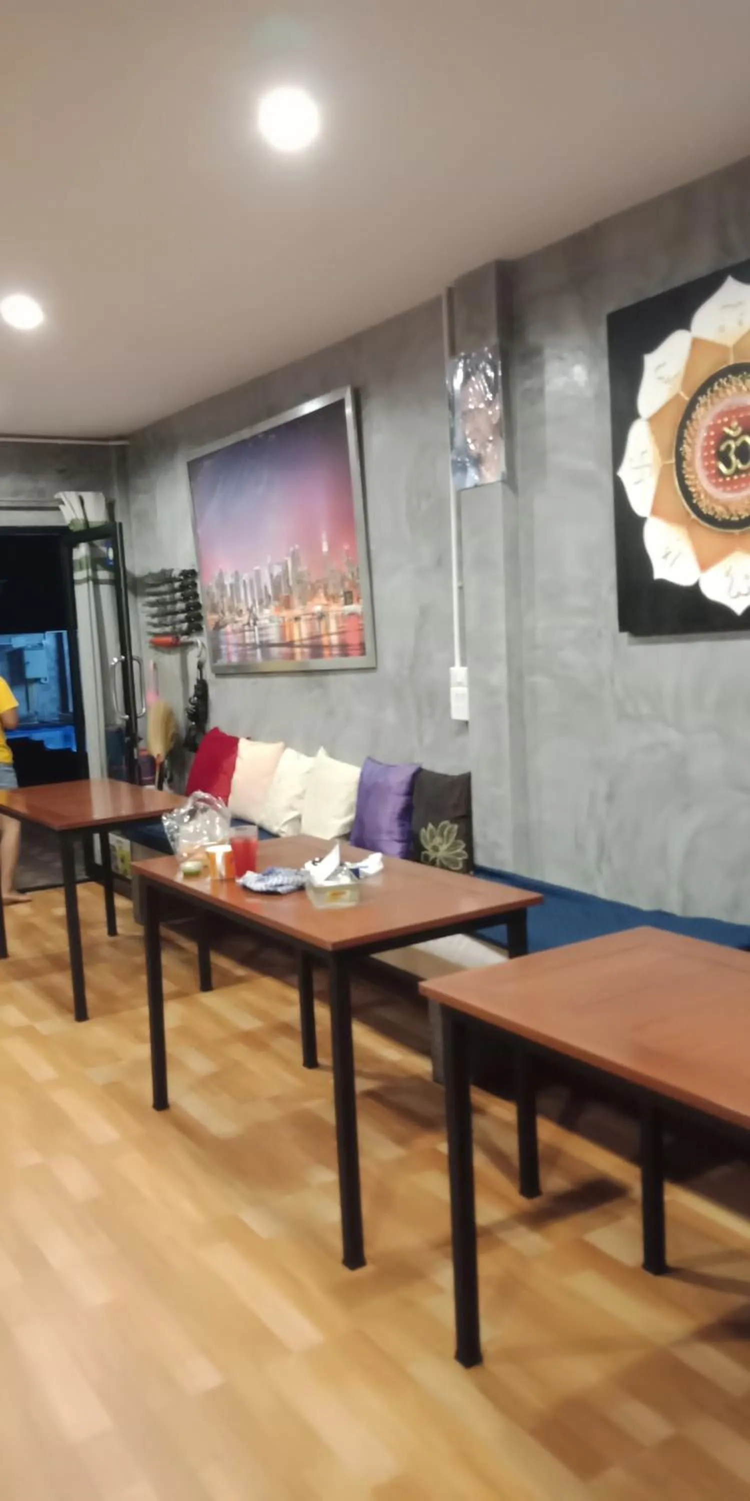 Restaurant/places to eat in Aonang Lodge - SHA