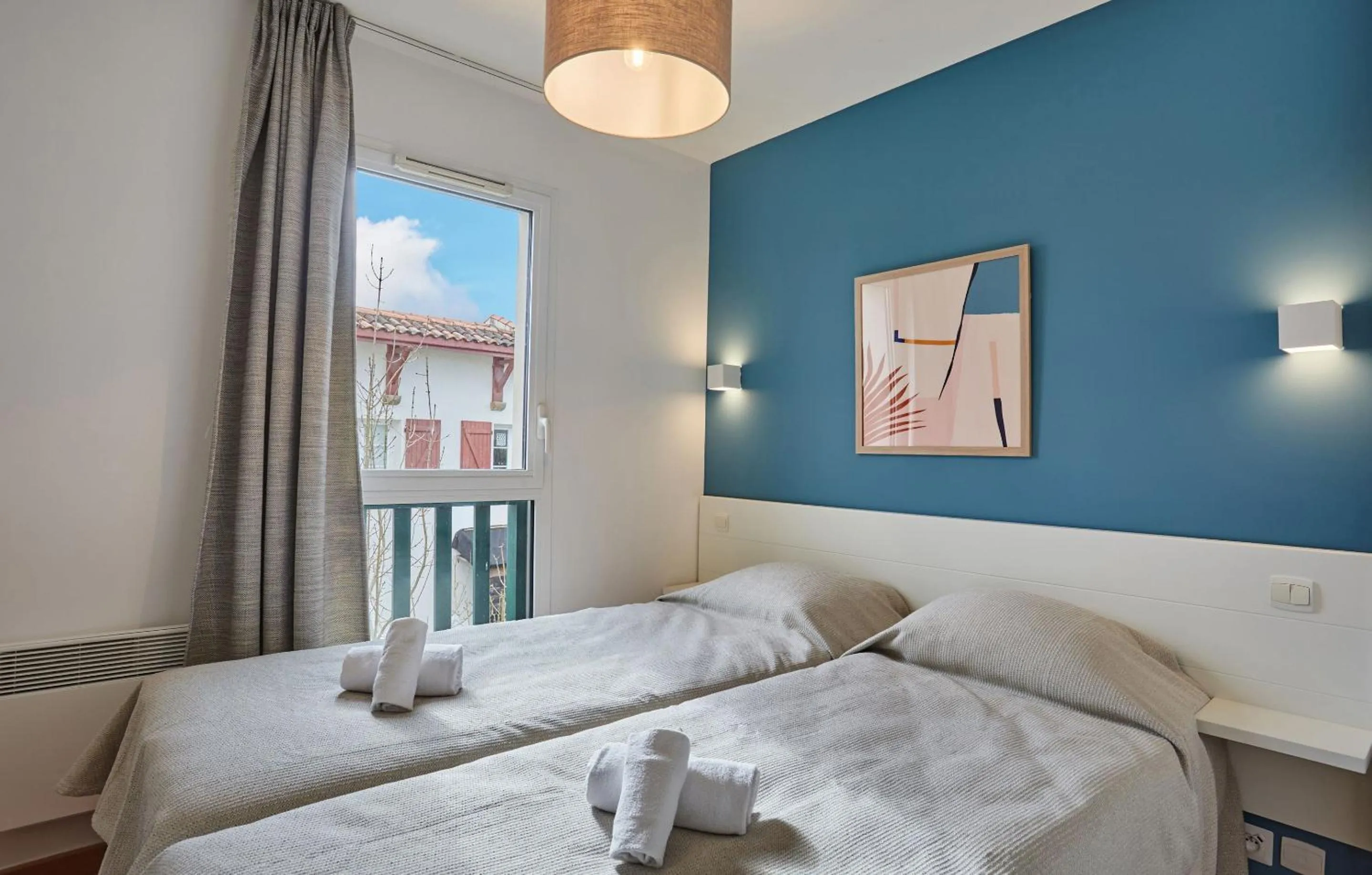 Bedroom, Bed in Résidence Odalys Domaine Iratzia