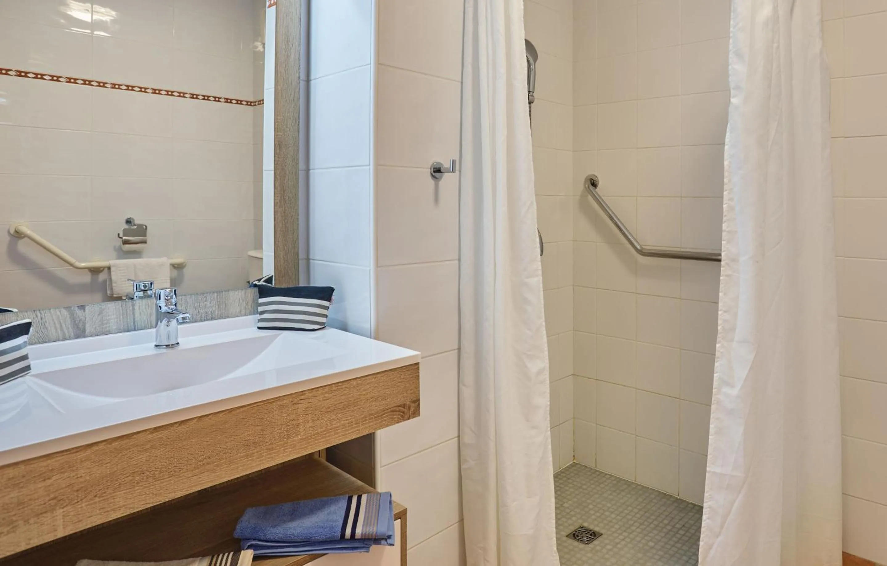 Bathroom in Résidence Odalys Domaine Iratzia