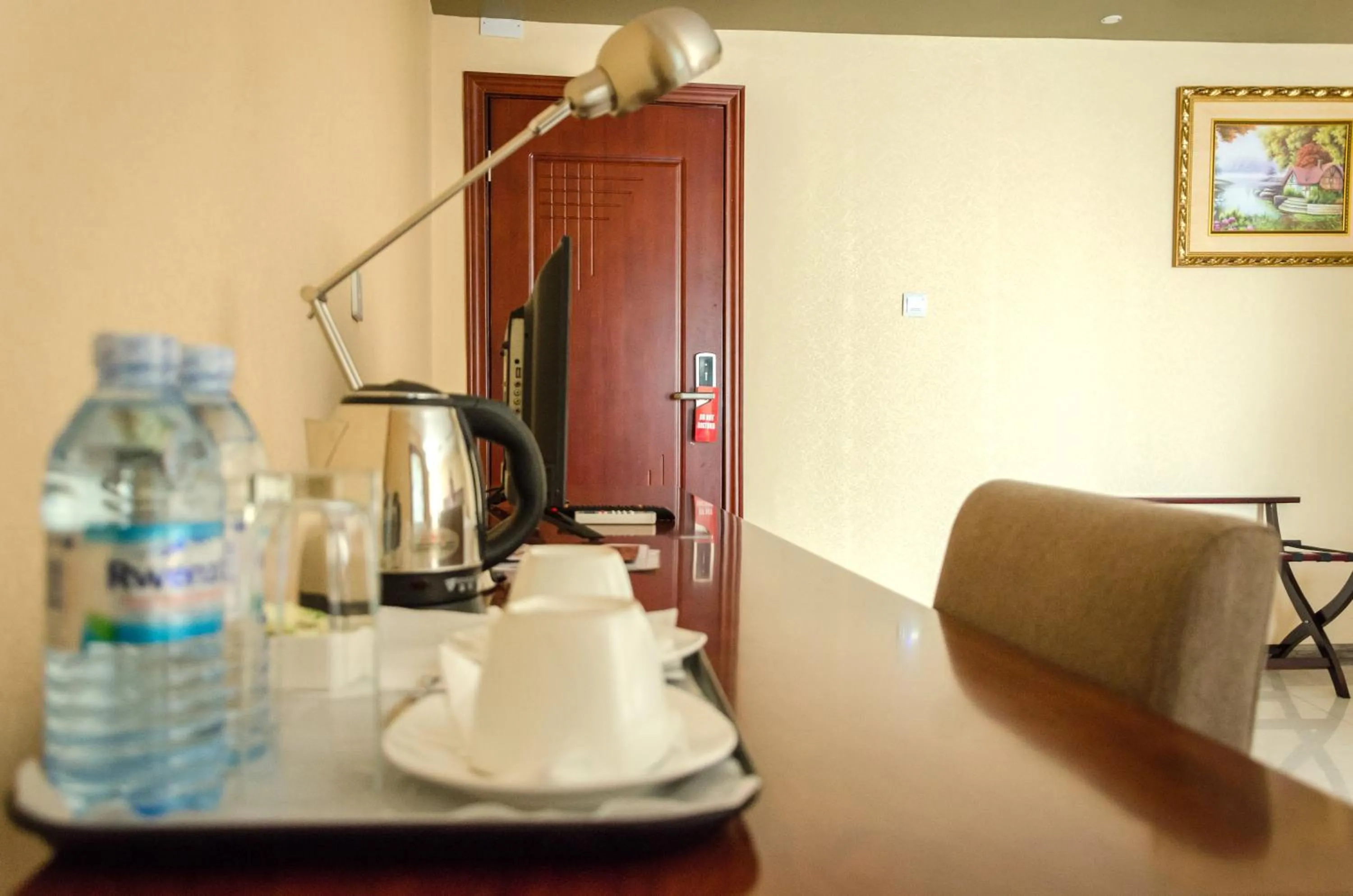 Coffee/tea facilities in Hillside Plaza Hotel