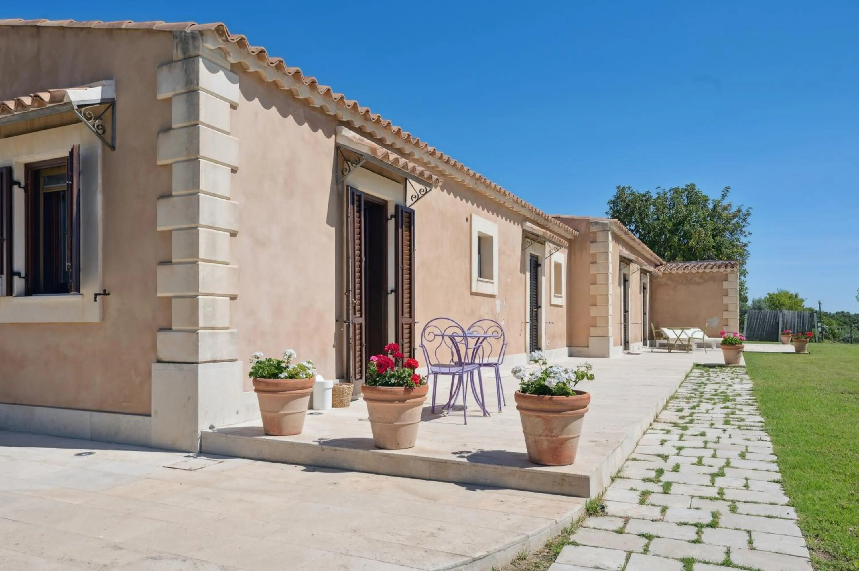 Property building in Hotel La Corte Del Sole