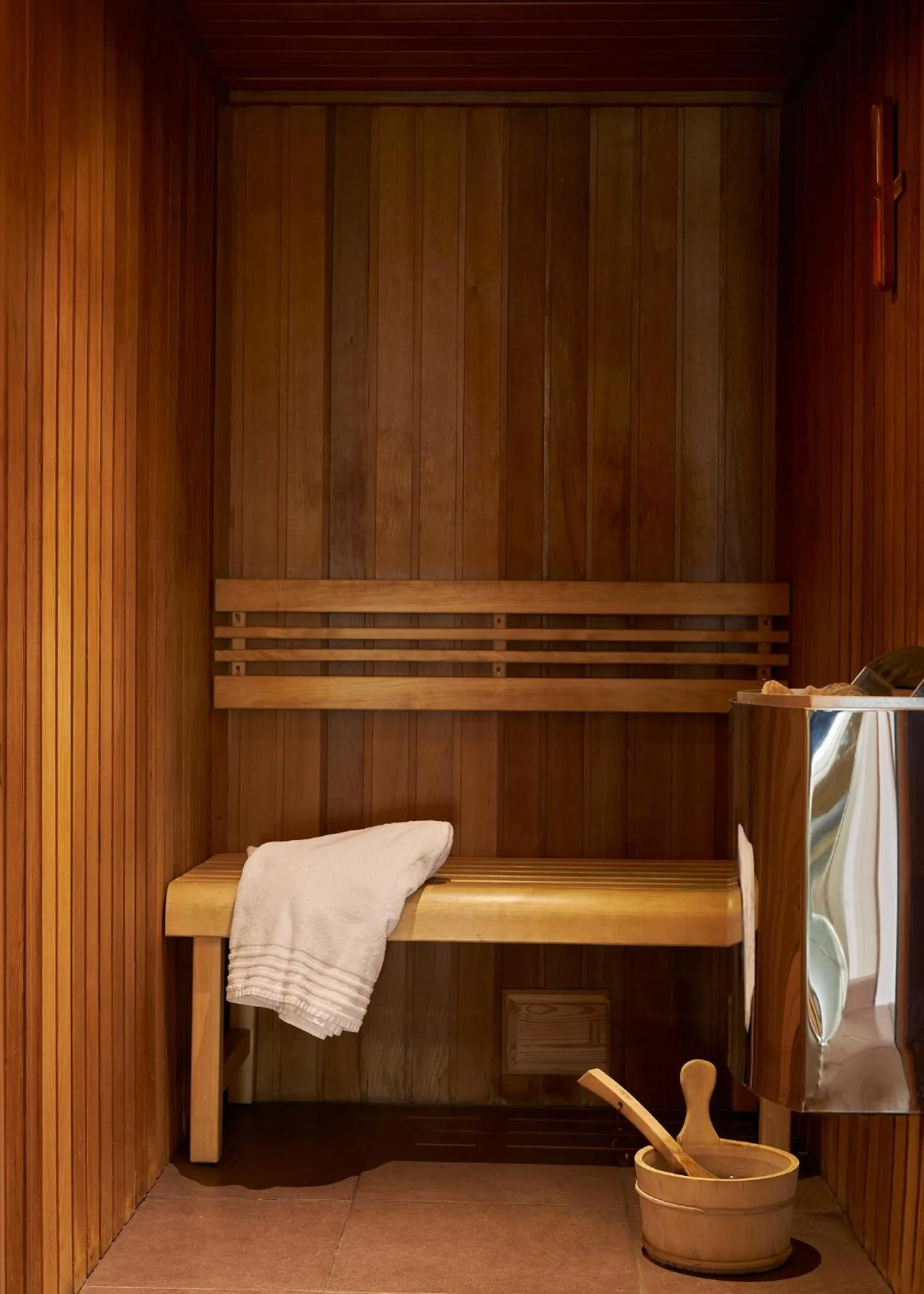 Sauna in Le Grand Hotel des Bains & Spa - Bretagne