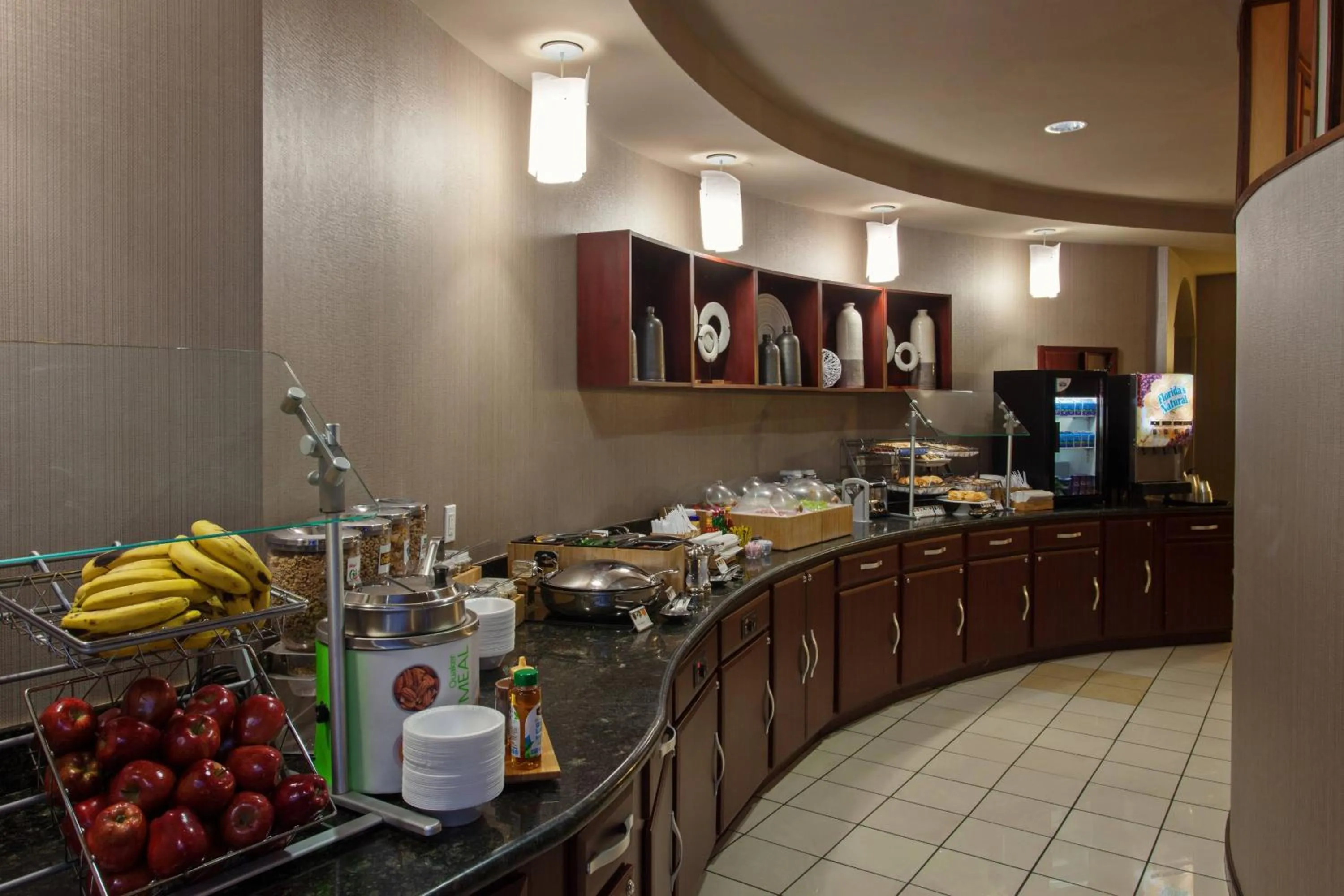 Breakfast in SpringHill Suites by Marriott El Paso