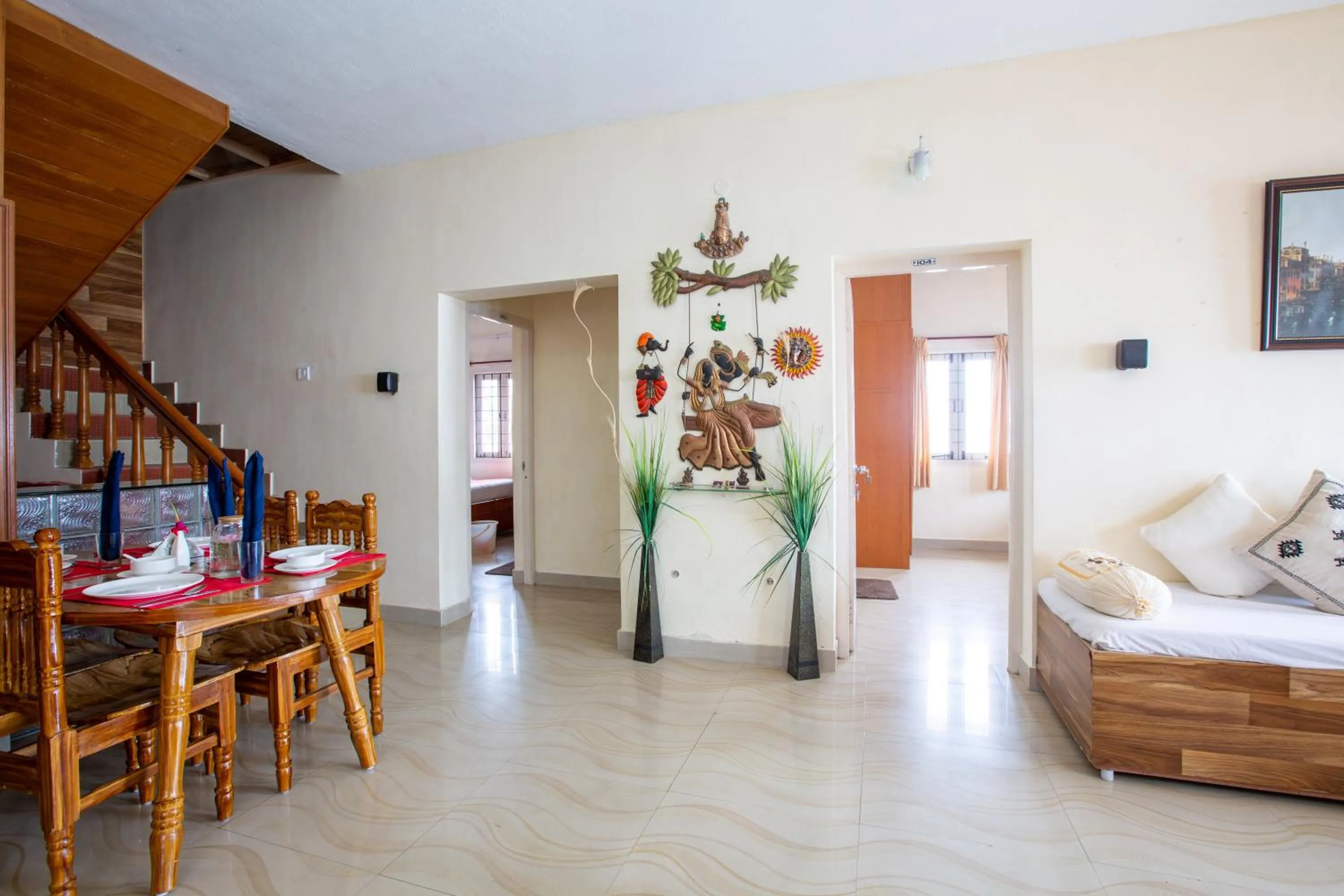 Dining area in Syamantac Villa