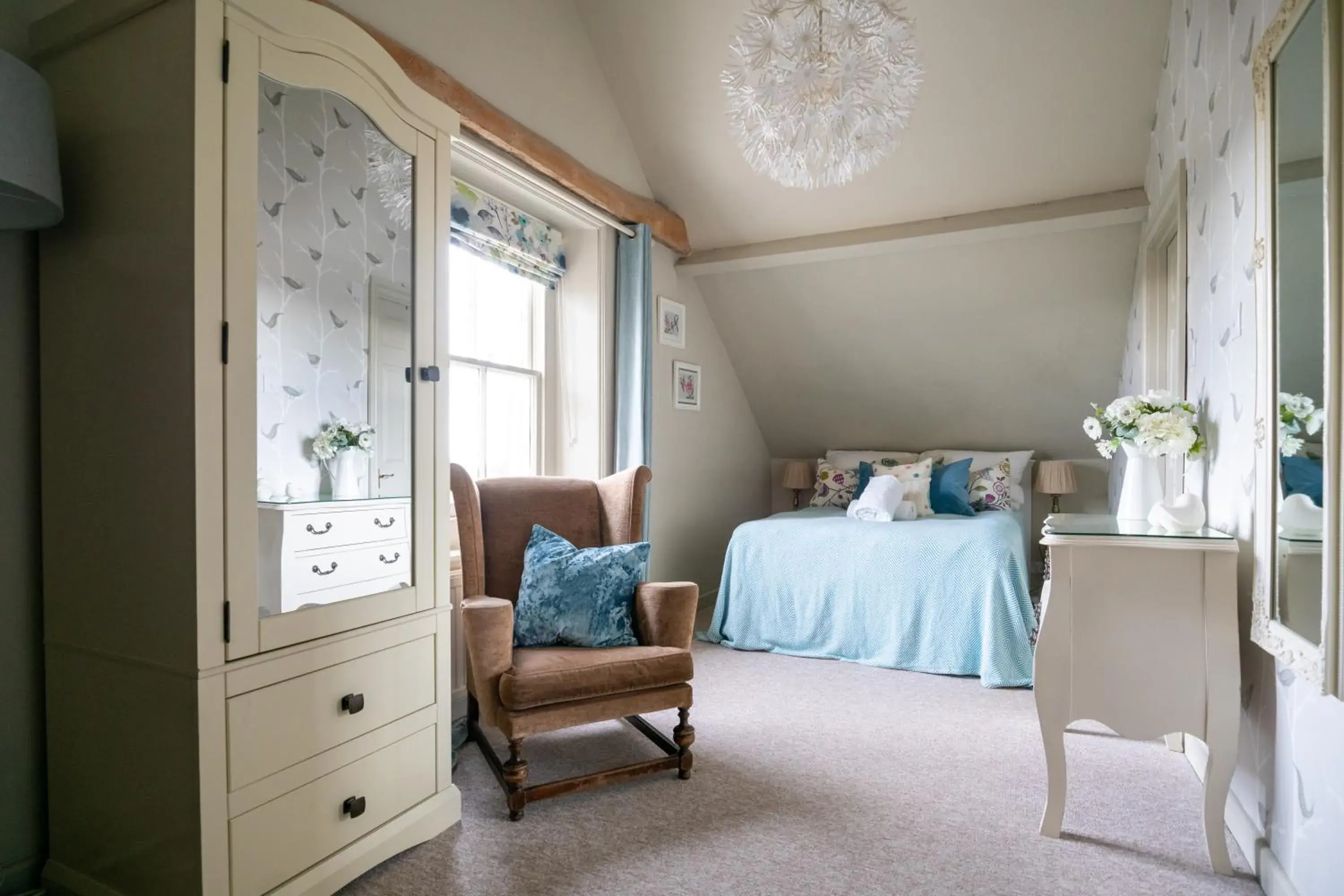 One-Bedroom Apartment in The George One-Bedroom Apartment in The George