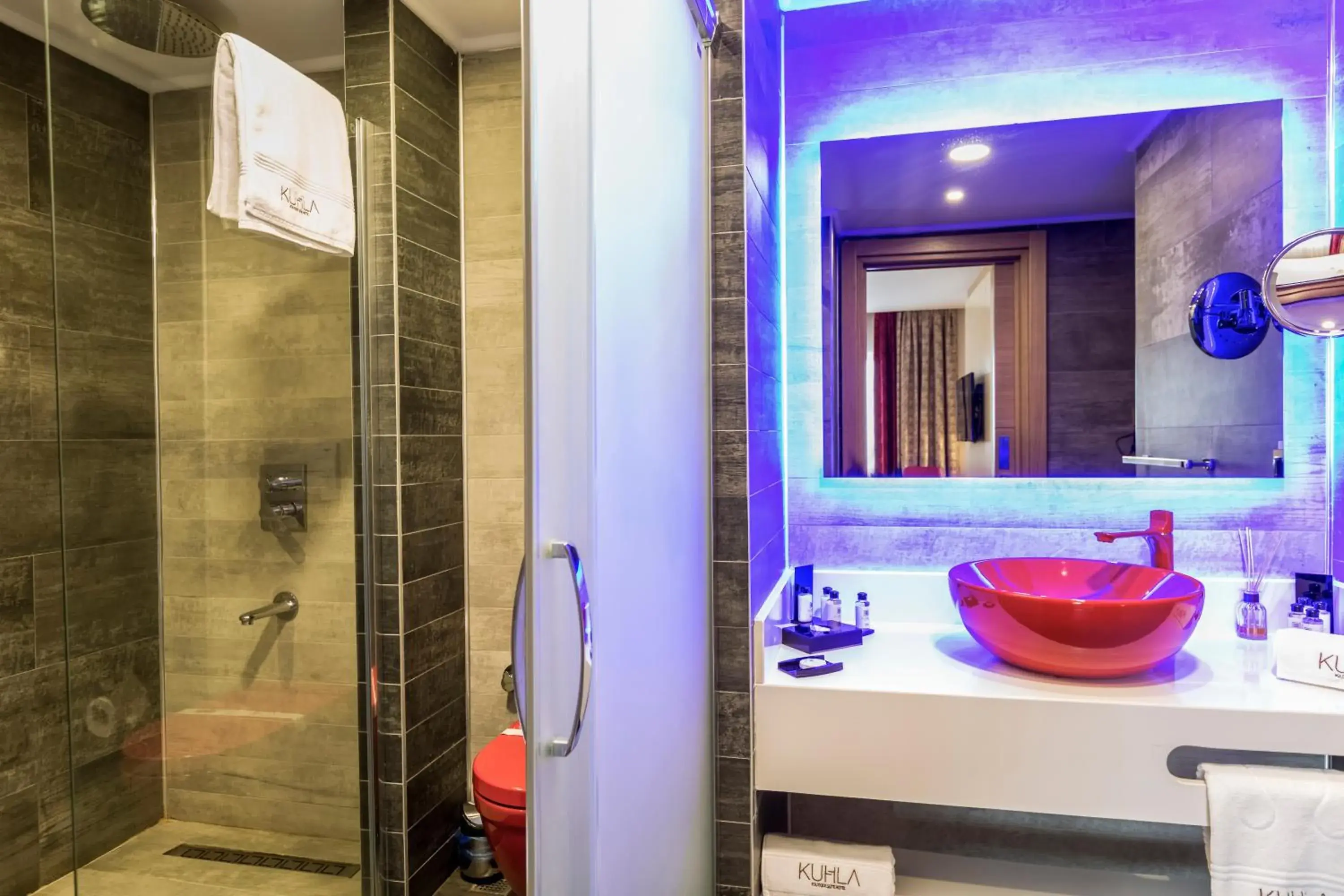 Deluxe Suite in Kuhla Hotel Deluxe Suite in Kuhla Hotel